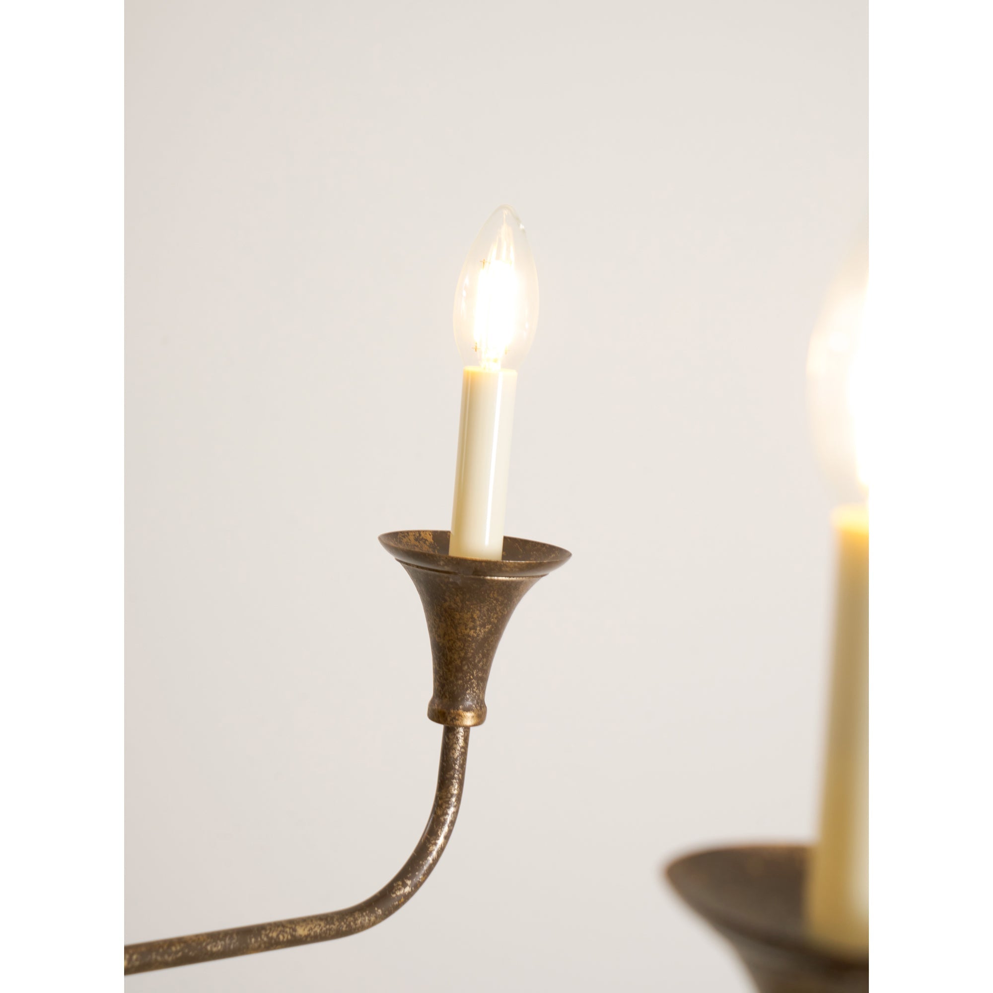 elara-candle-chandelier-anzaz--92