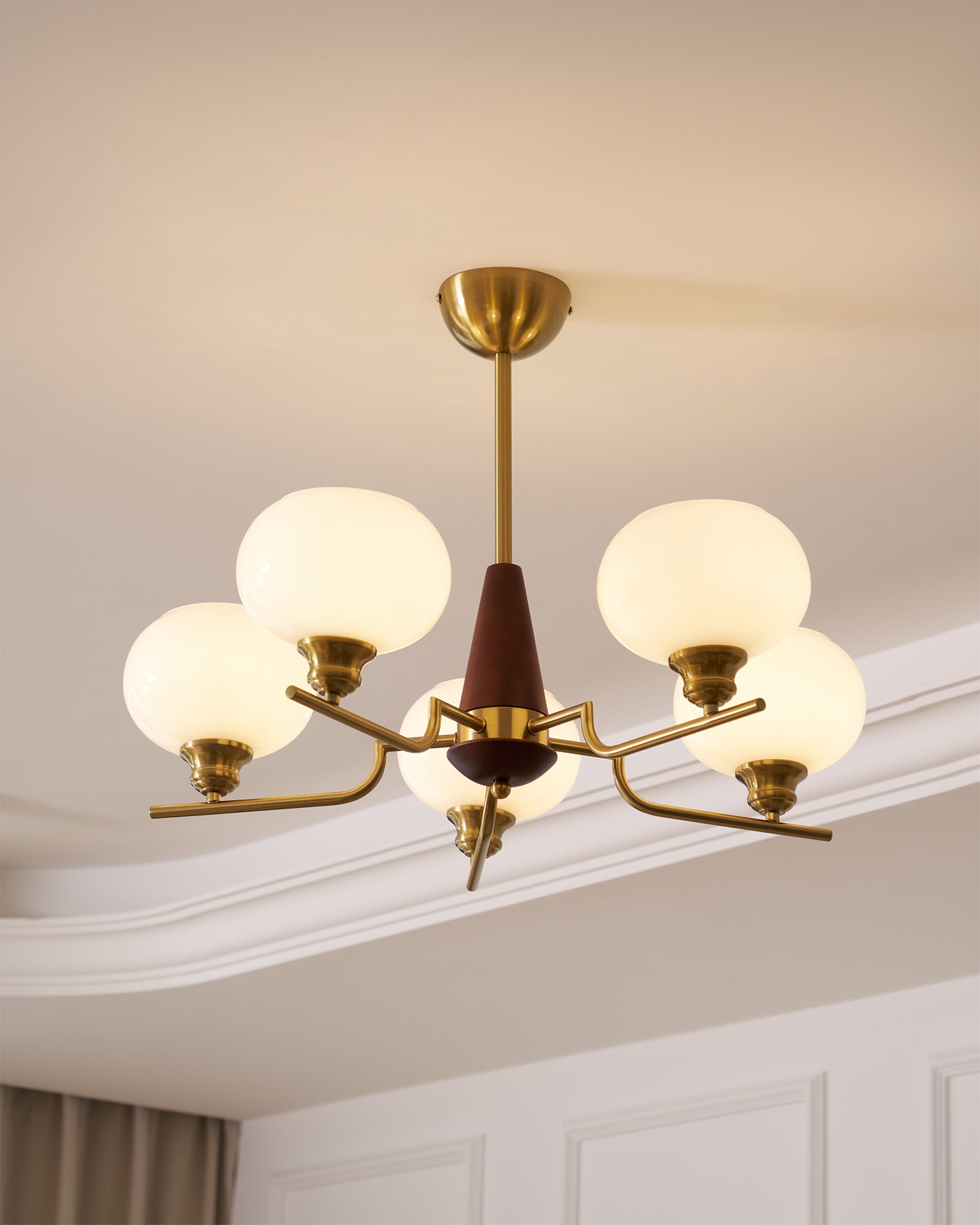 celeste-sphere-walnut-chandelier-anzaz--10