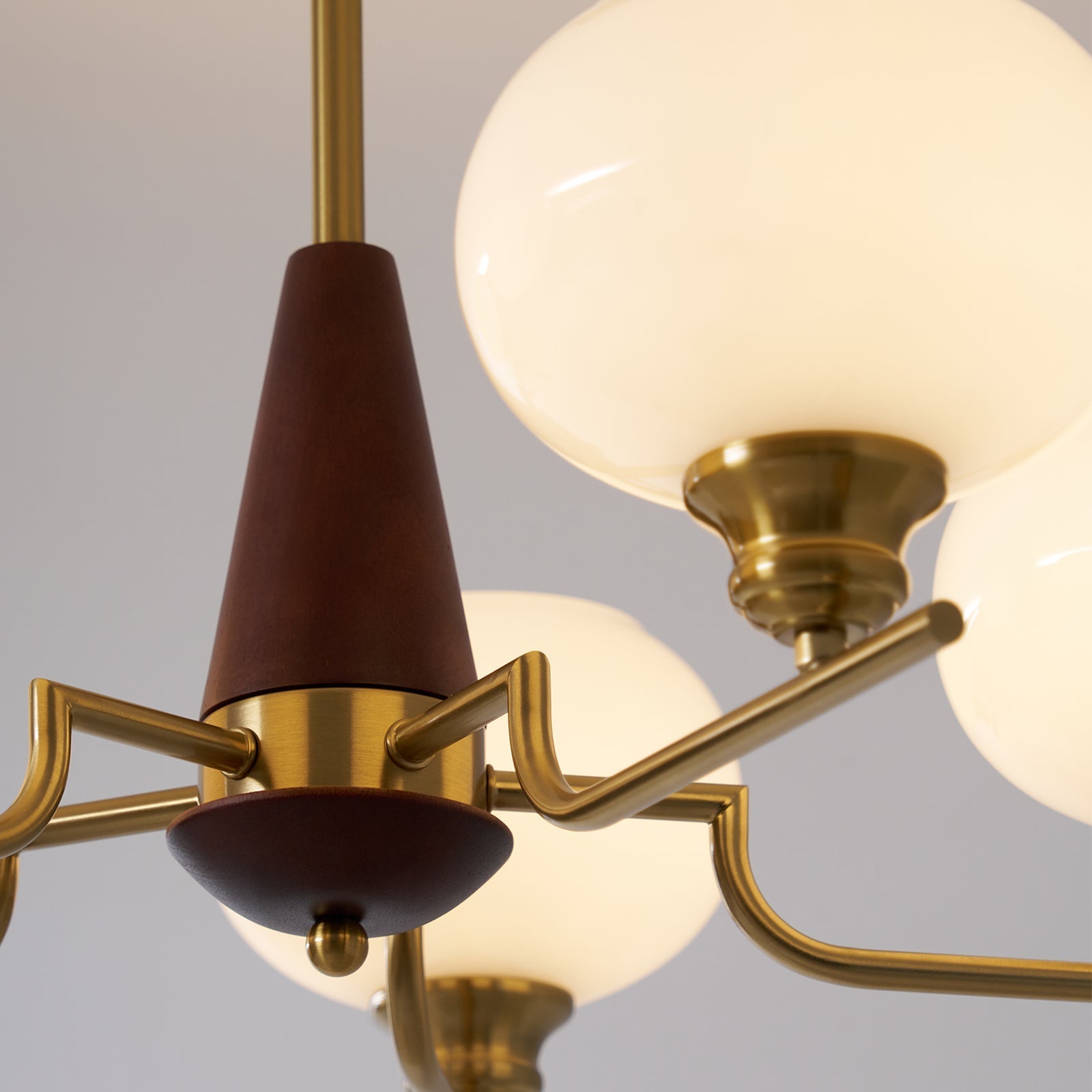 celeste-sphere-walnut-chandelier-anzaz--28