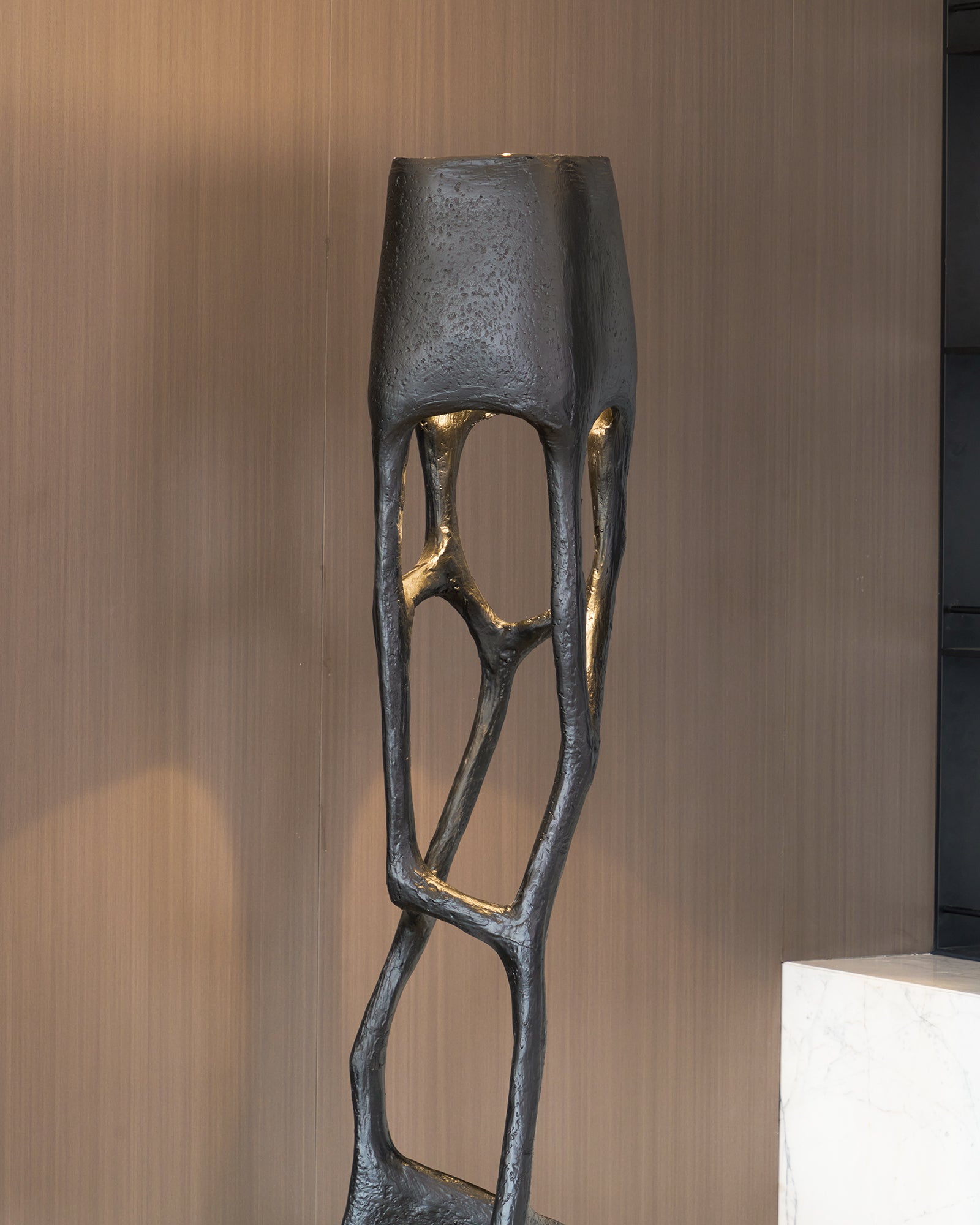 gothic-sculpture-floor-lamp-anzaz--24