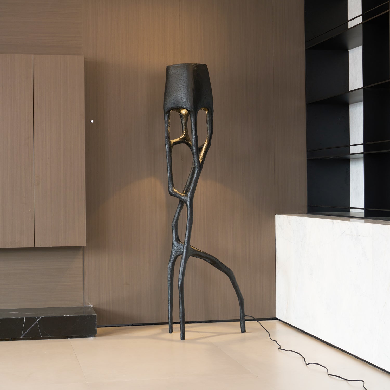 gothic-sculpture-floor-lamp-anzaz-White-5
