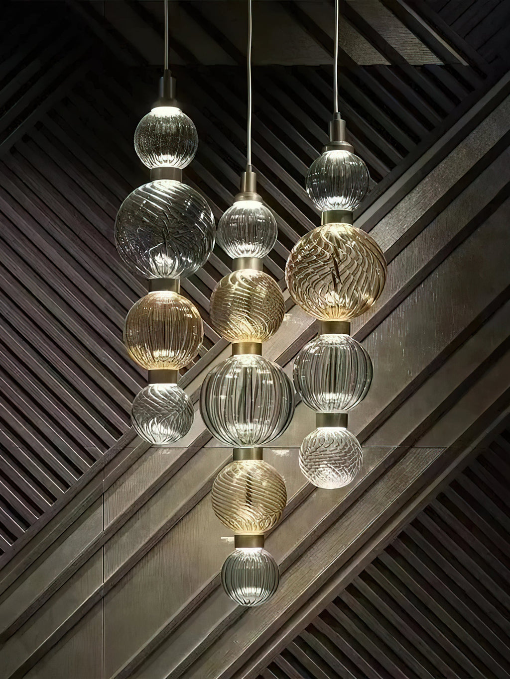 celvara-globe-pendant-lamp-anzaz--8