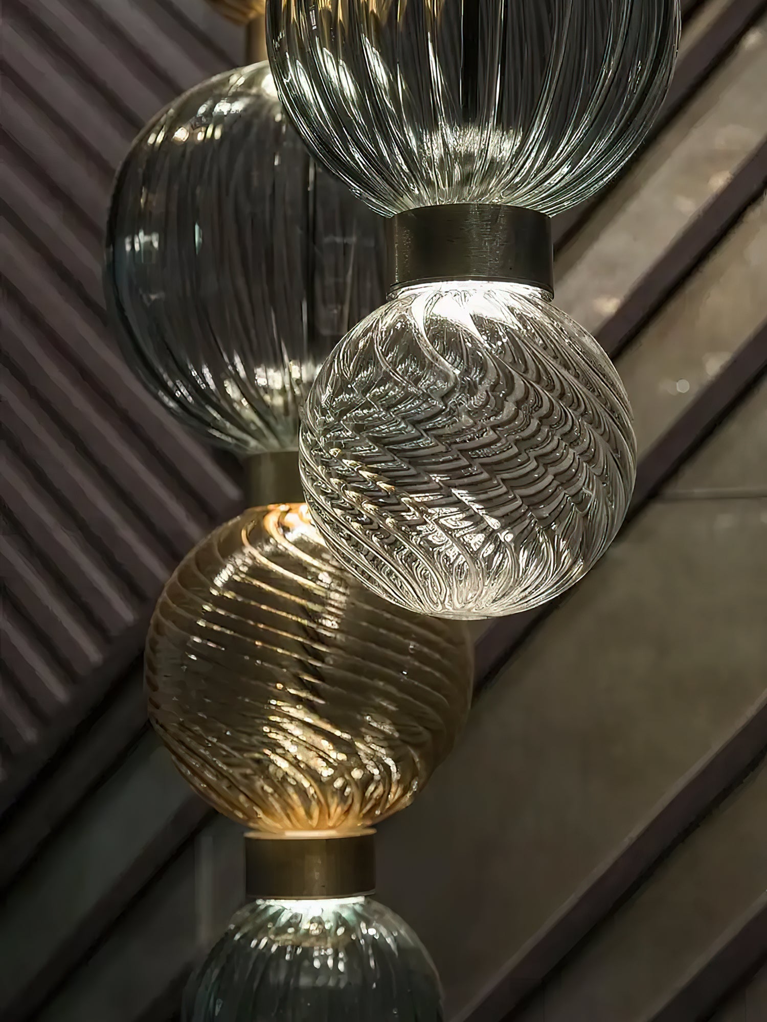 celvara-globe-pendant-lamp-anzaz--9