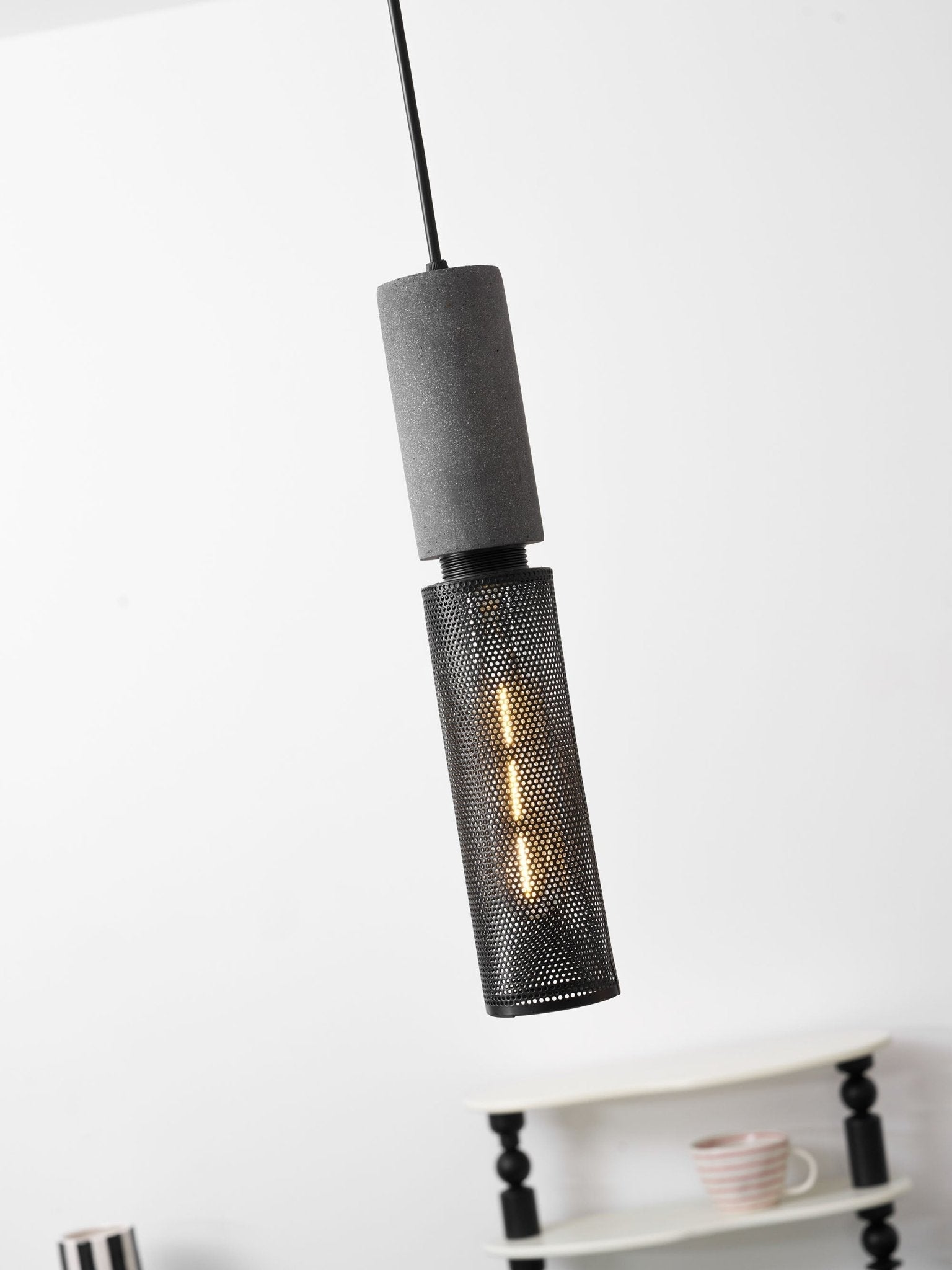 cement-mesh-pendant-light-anzaz--60