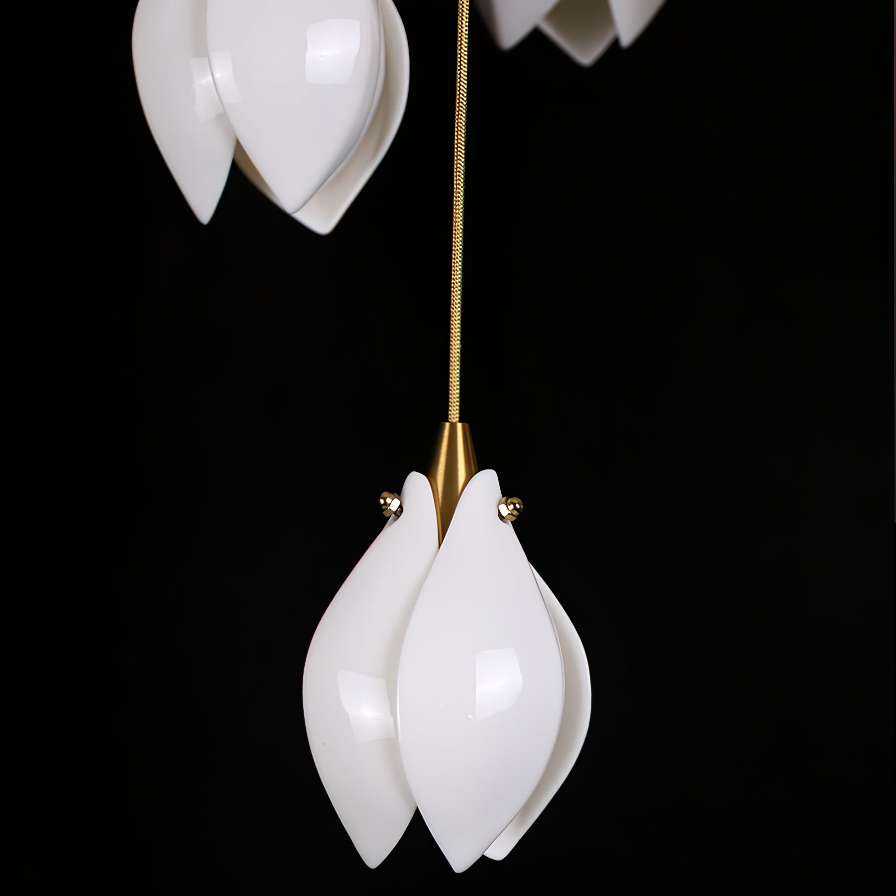 ceramic-flower-pendant-light-anzaz-Small ∅ 4.7″ x H 7.9″-38