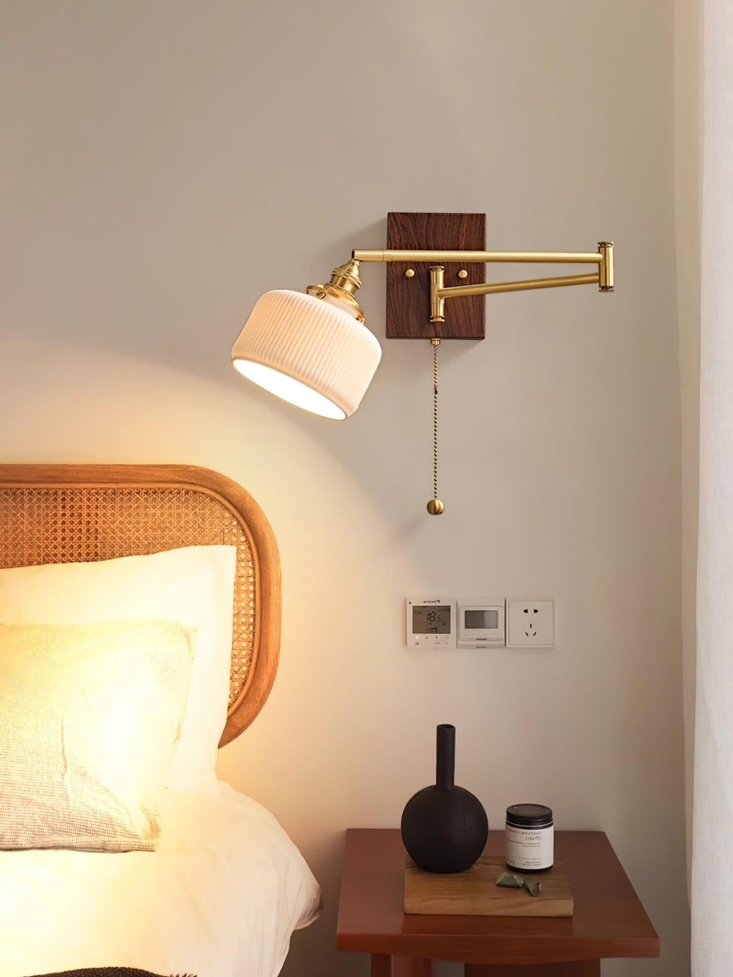 ceramic-geometry-wall-lamp-anzaz-Walnut wood color & Brass-3