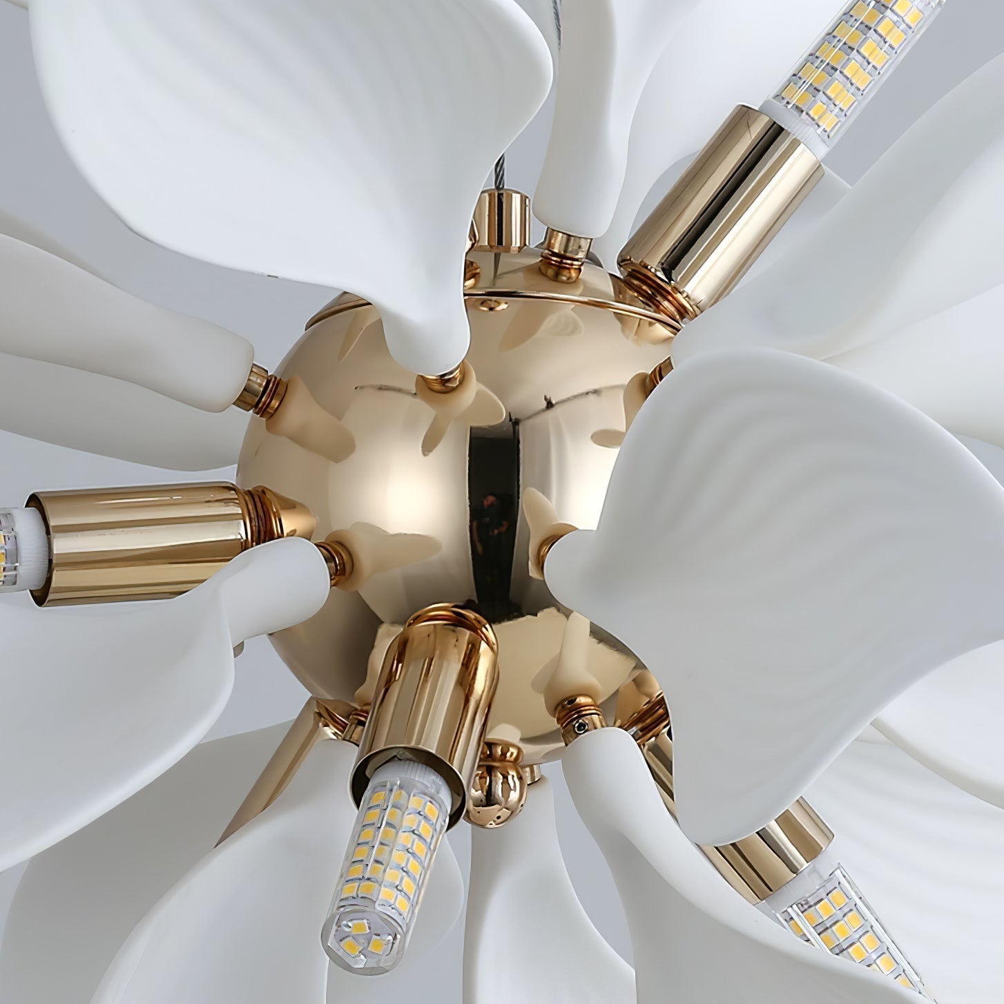 ceramic-petals-blooming-chandelier-anzaz--9