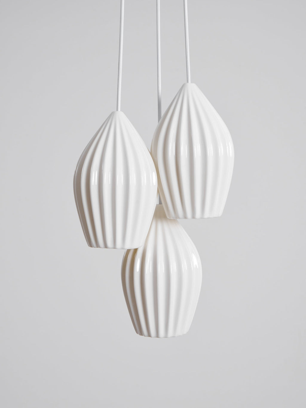 ceramic-ribbed-pendant-light-anzaz--43