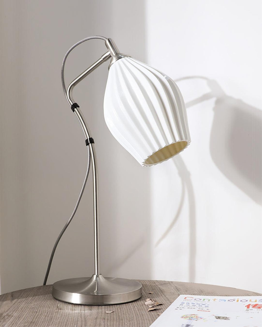 ceramic-ribbed-table-lamp-anzaz--12