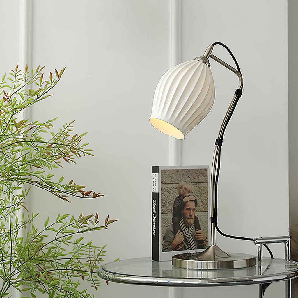 ceramic-ribbed-table-lamp-anzaz-Copper plating-2
