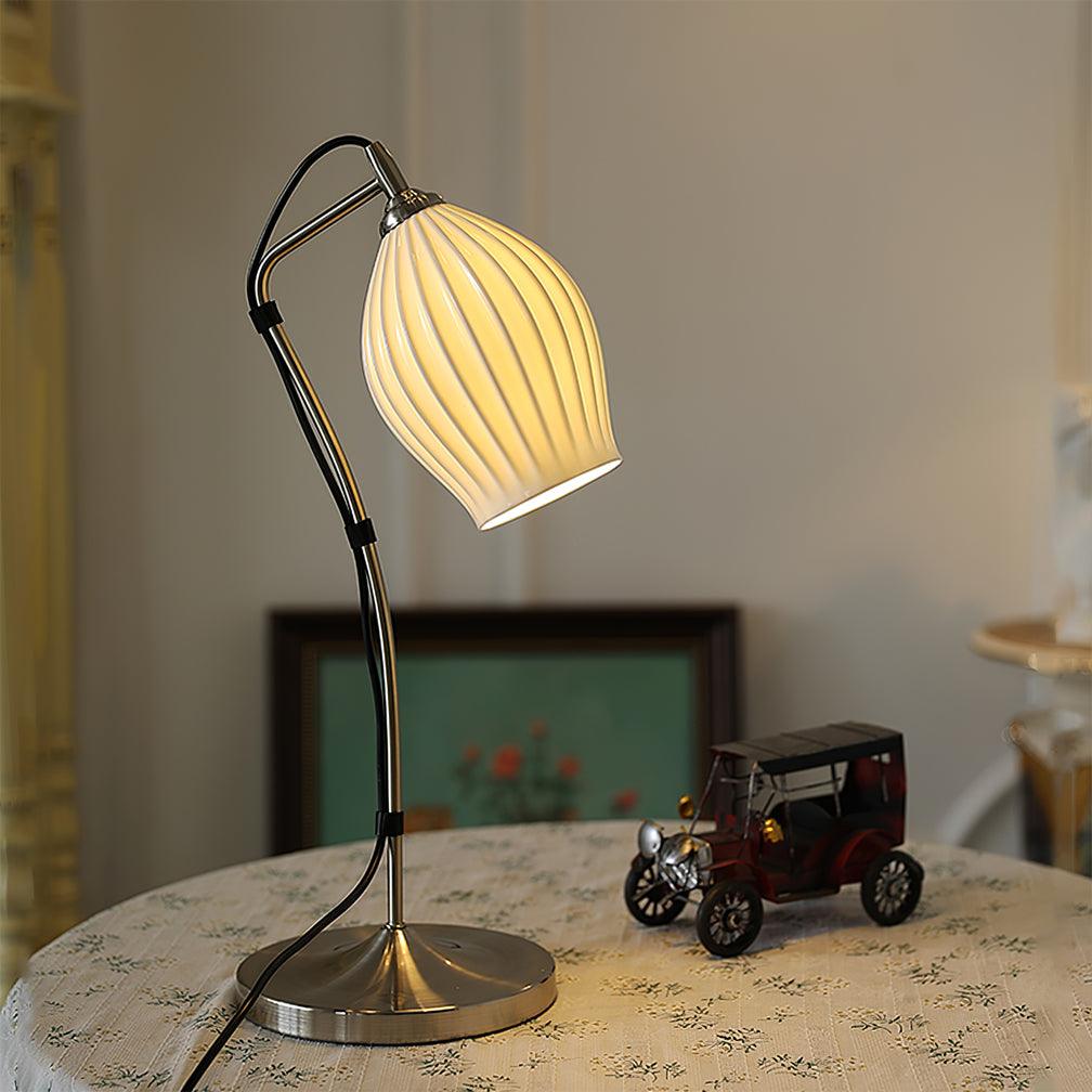 ceramic-ribbed-table-lamp-anzaz--18