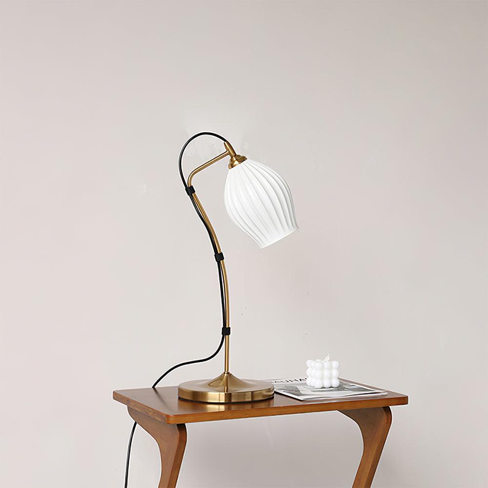 ceramic-ribbed-table-lamp-anzaz--23