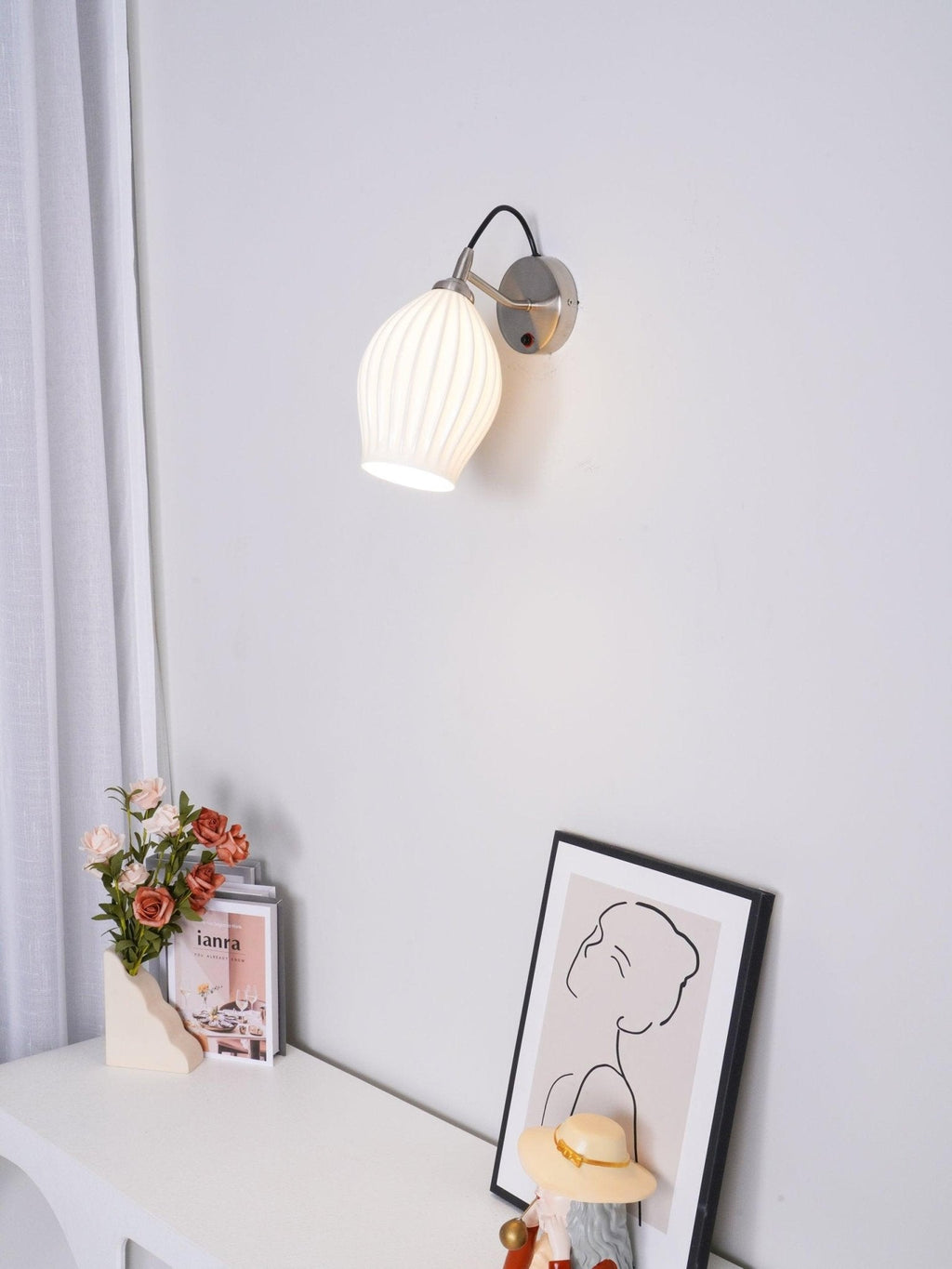 ceramic-ribbed-wall-light-anzaz--11