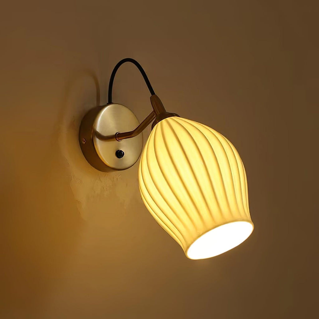 ceramic-ribbed-wall-light-anzaz--32