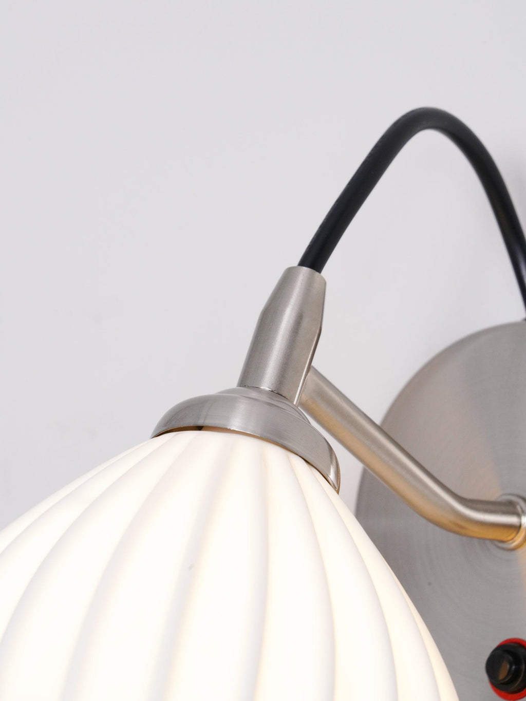 ceramic-ribbed-wall-light-anzaz--39