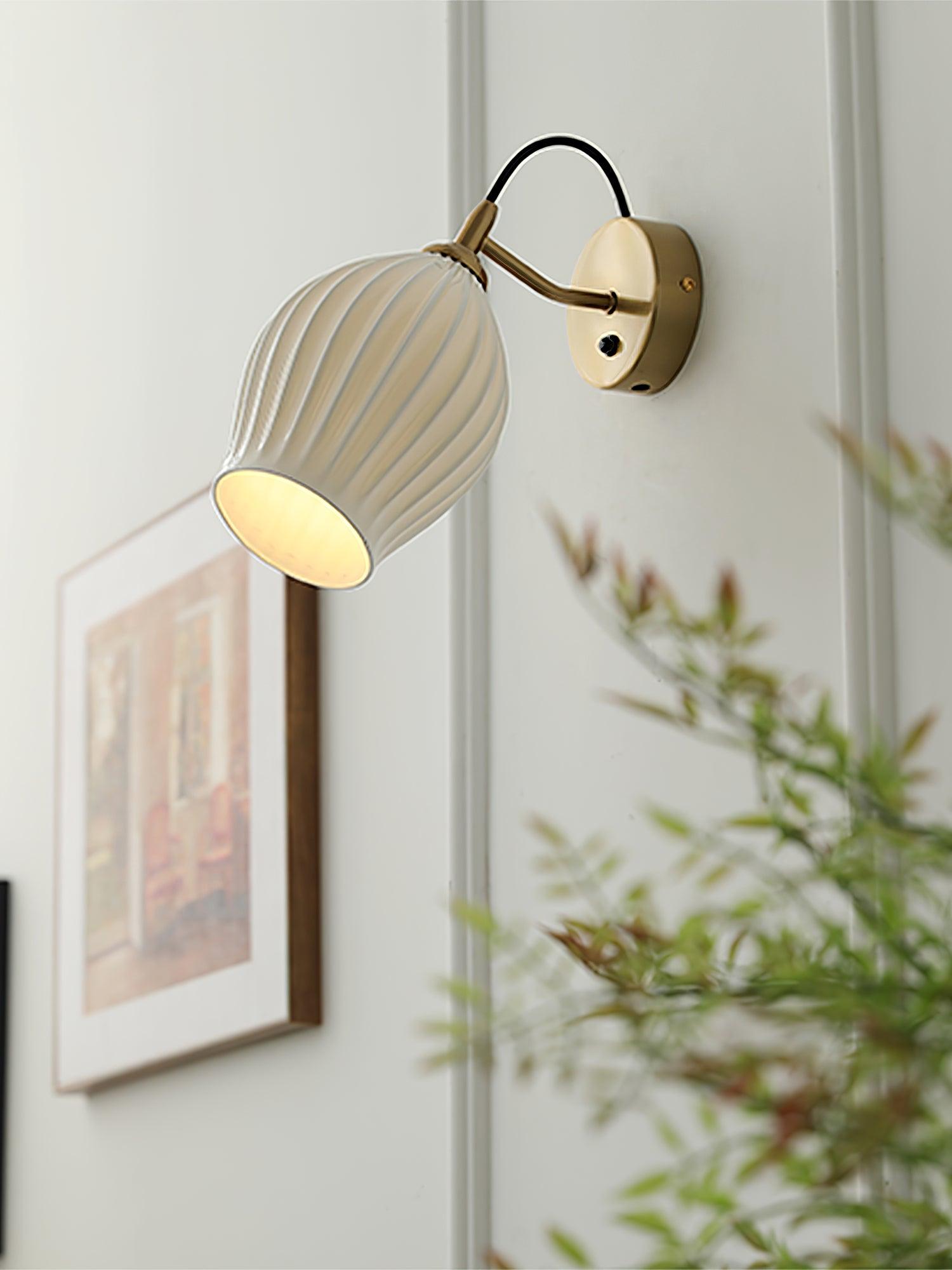 ceramic-ribbed-wall-light-anzaz--6