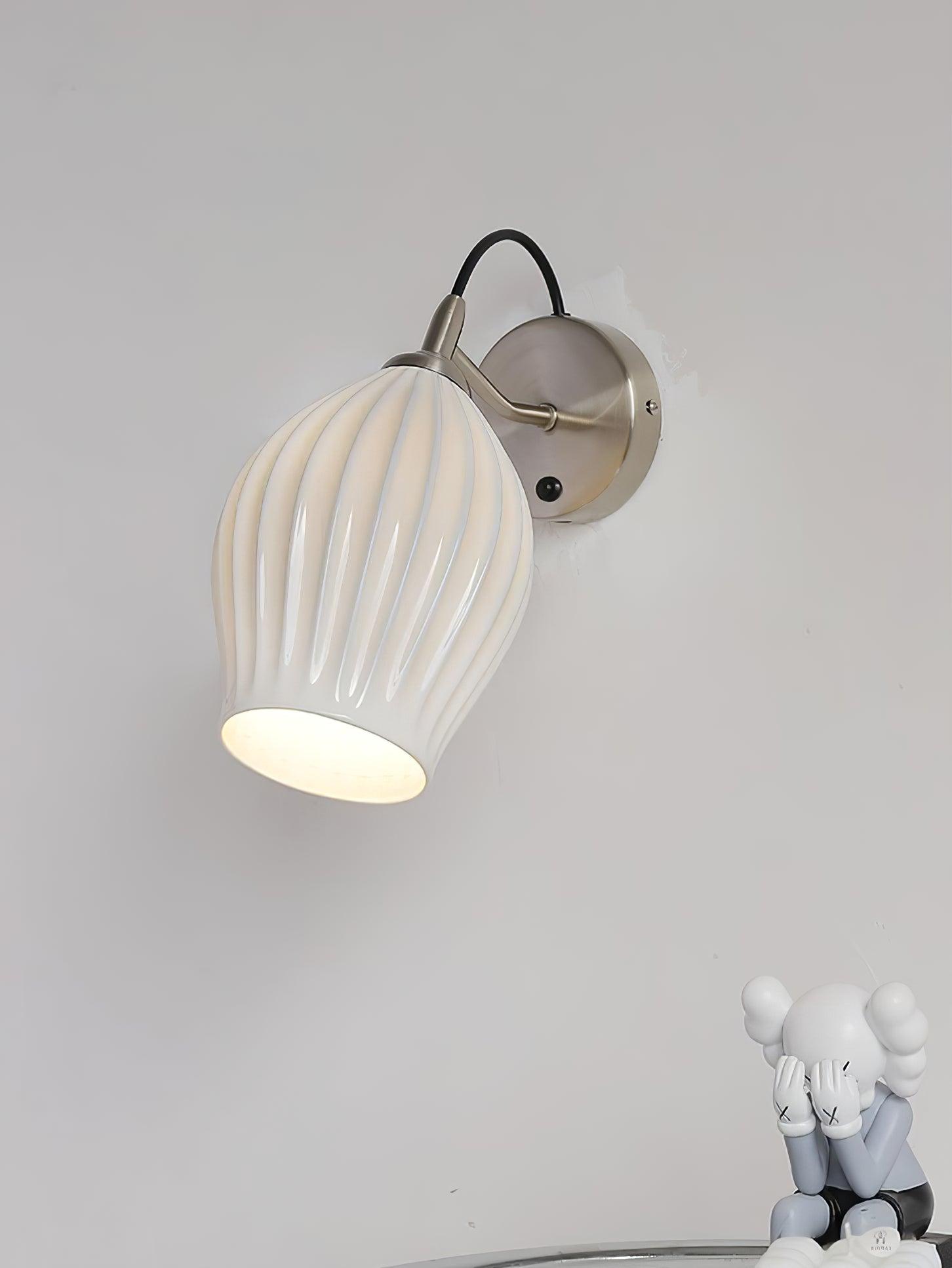 ceramic-ribbed-wall-light-anzaz--19