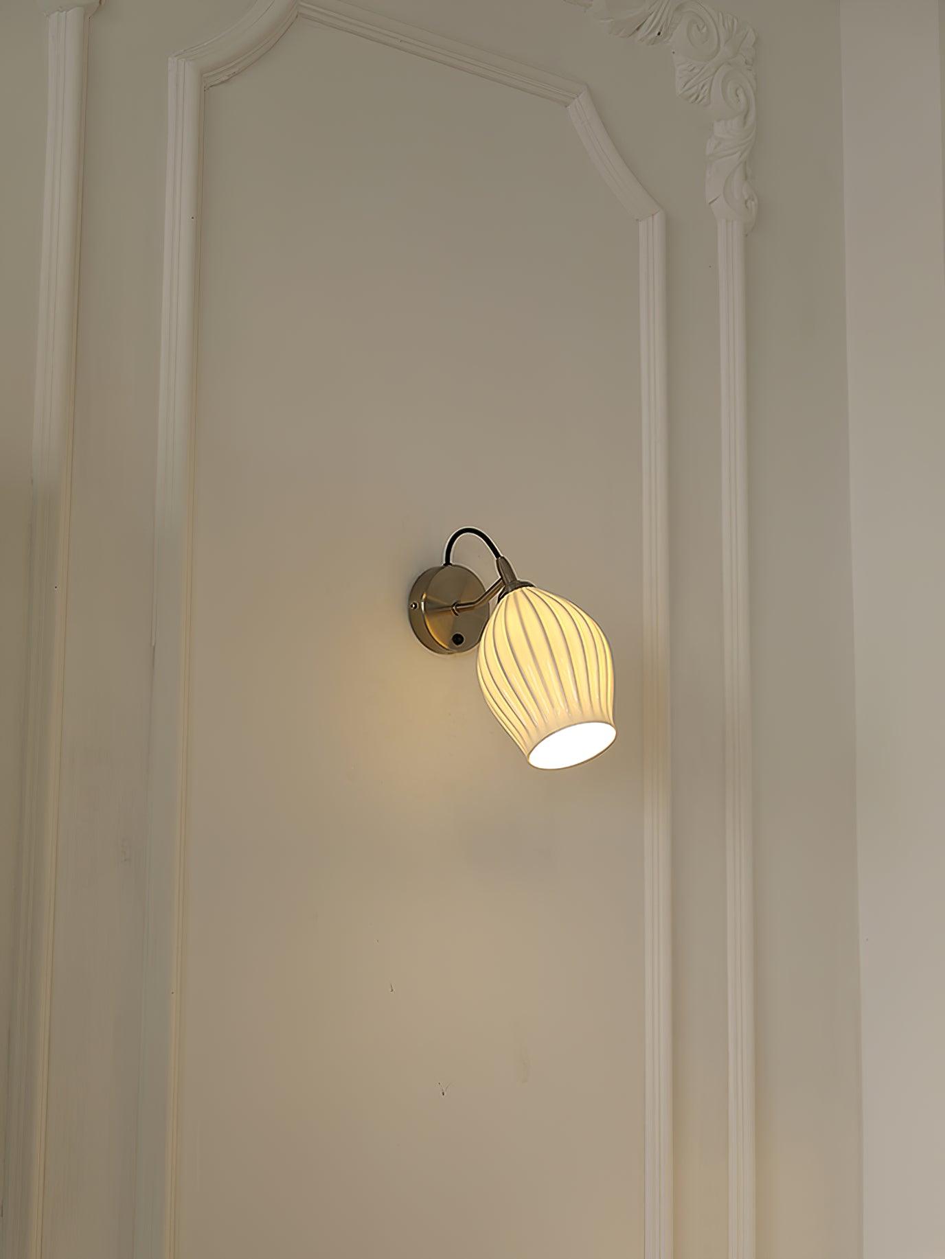 ceramic-ribbed-wall-light-anzaz--18