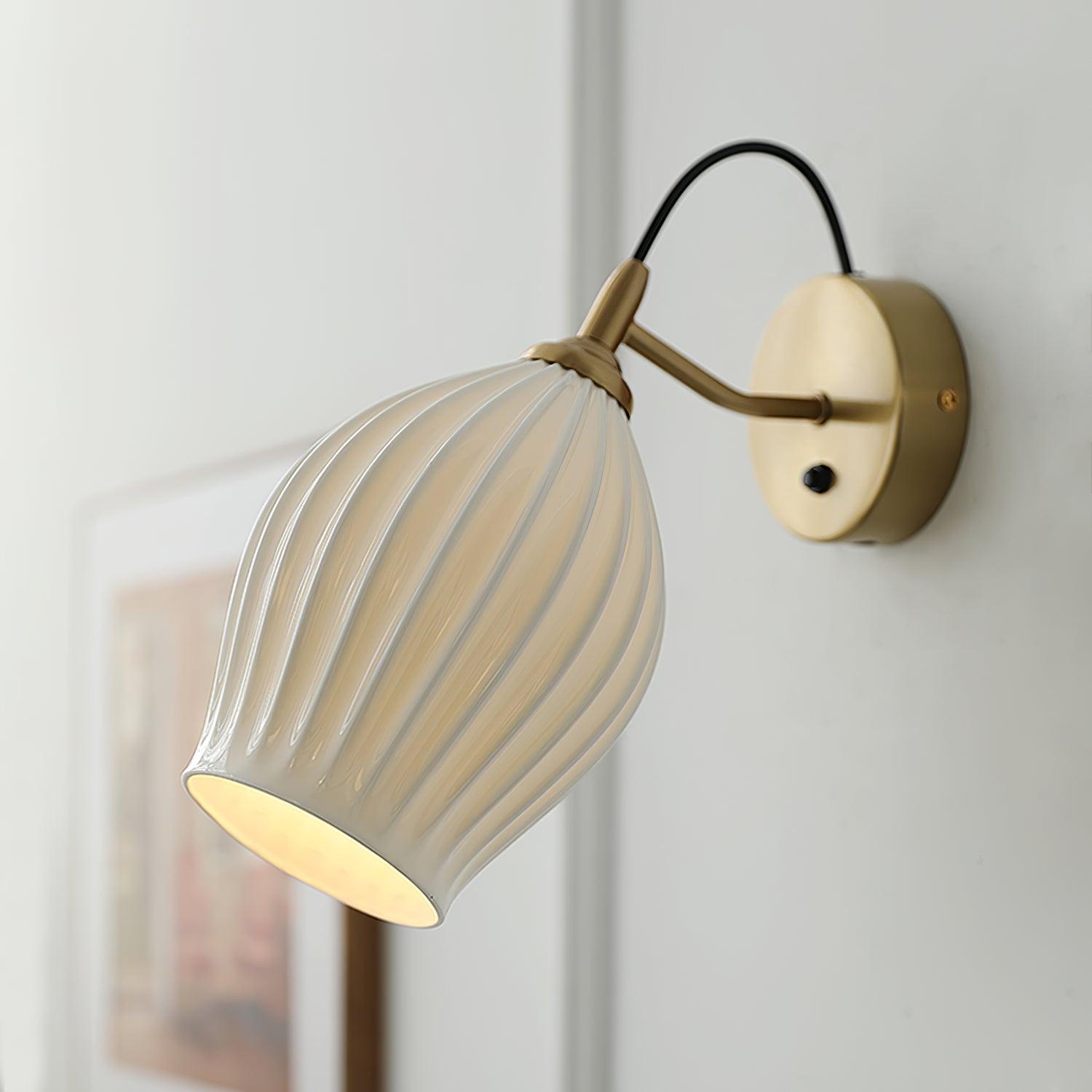 ceramic-ribbed-wall-light-anzaz-Copper-2