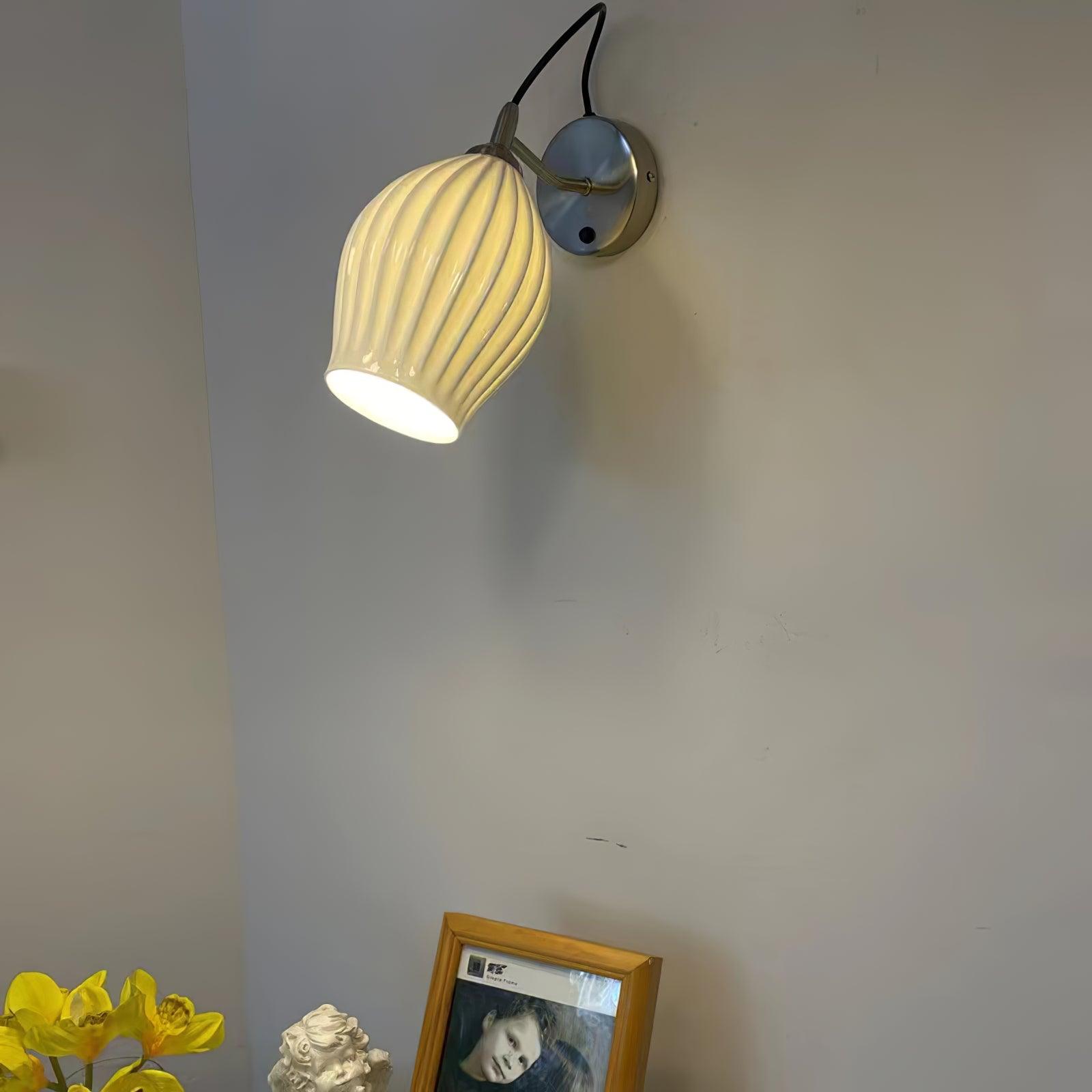 ceramic-ribbed-wall-light-anzaz--8