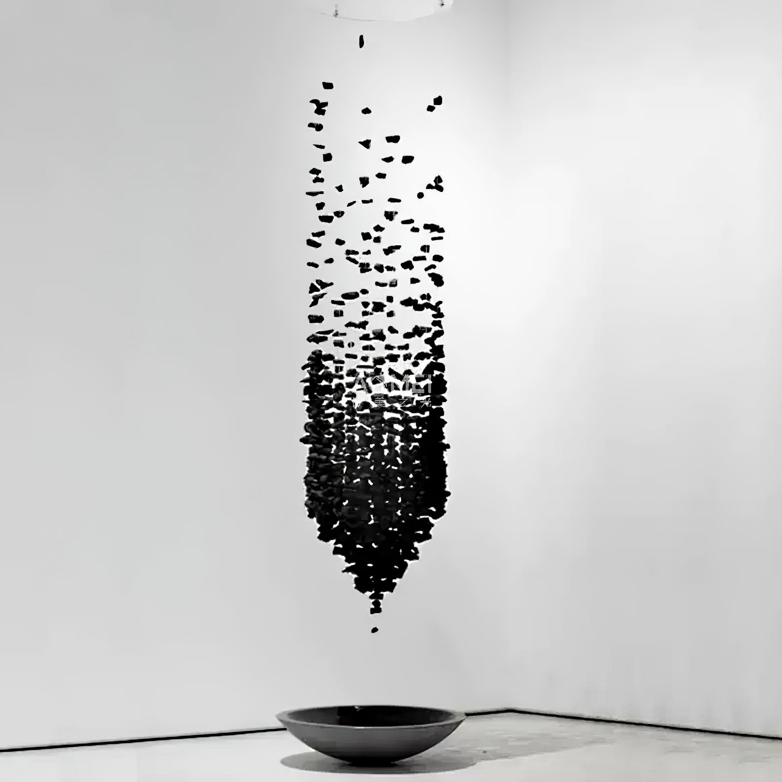 charcoal-chandeliers-anzaz-Black-3