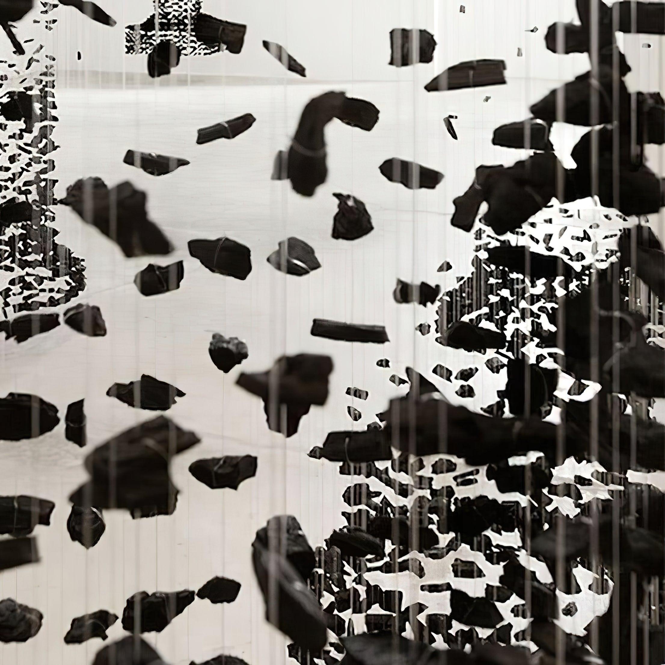 charcoal-chandeliers-y-anzaz-Black-2