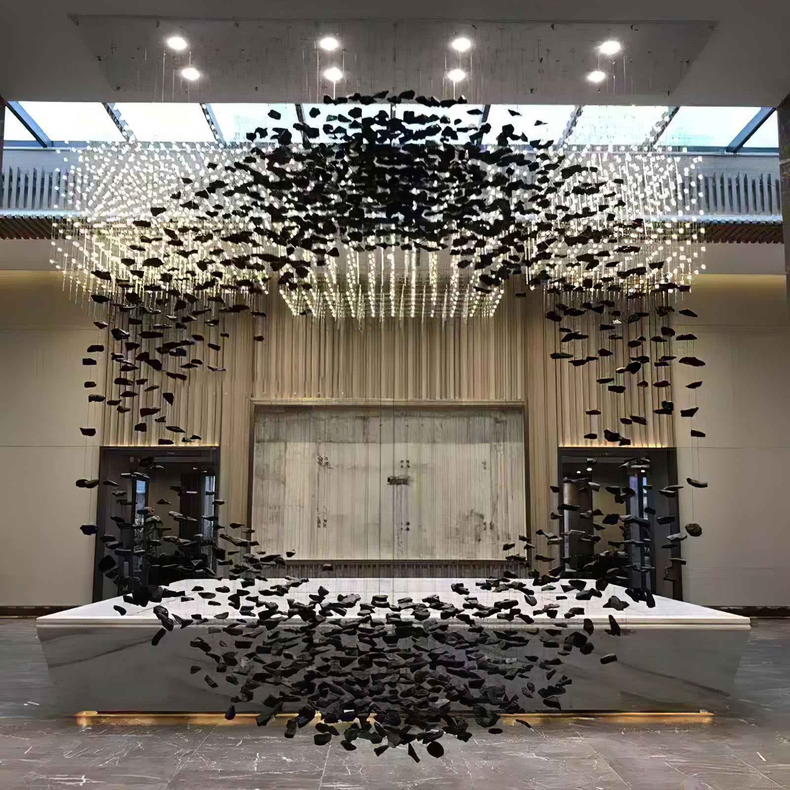 charcoal-shape-o-chandelier-anzaz--23