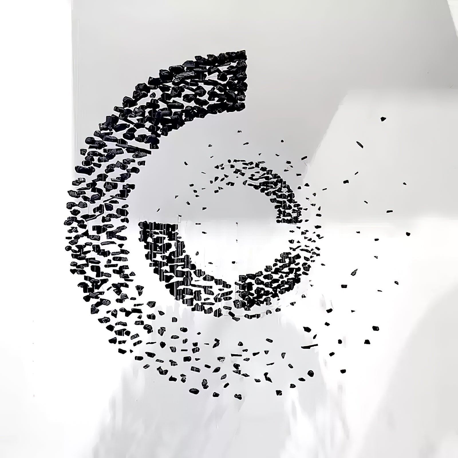 charcoal-shape-o-chandelier-anzaz--24