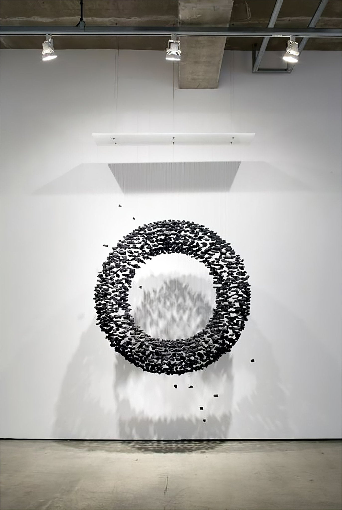 charcoal-cascade-pixel-chandelier-anzaz-Black-3