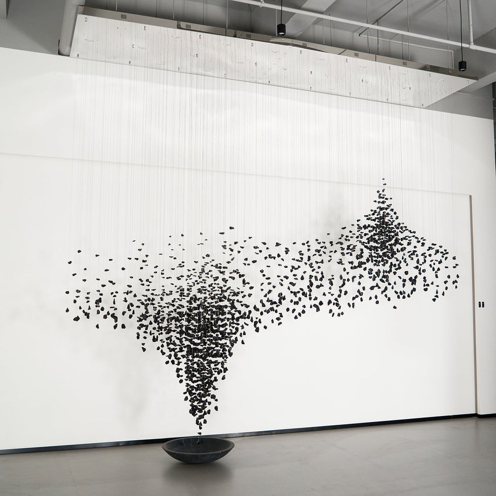 charcoal-shape-hourglass-chandelier-anzaz--5