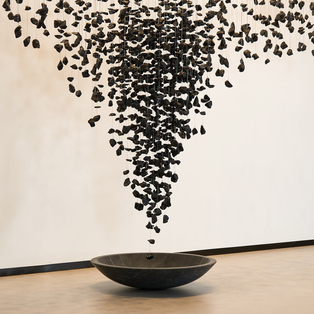 charcoal-shape-hourglass-chandelier-anzaz--13