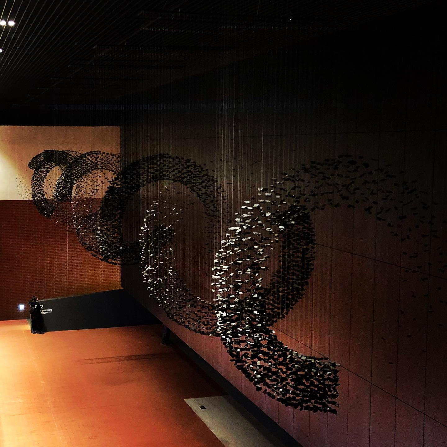 charcoal-chandeliers-anzaz-Black-23