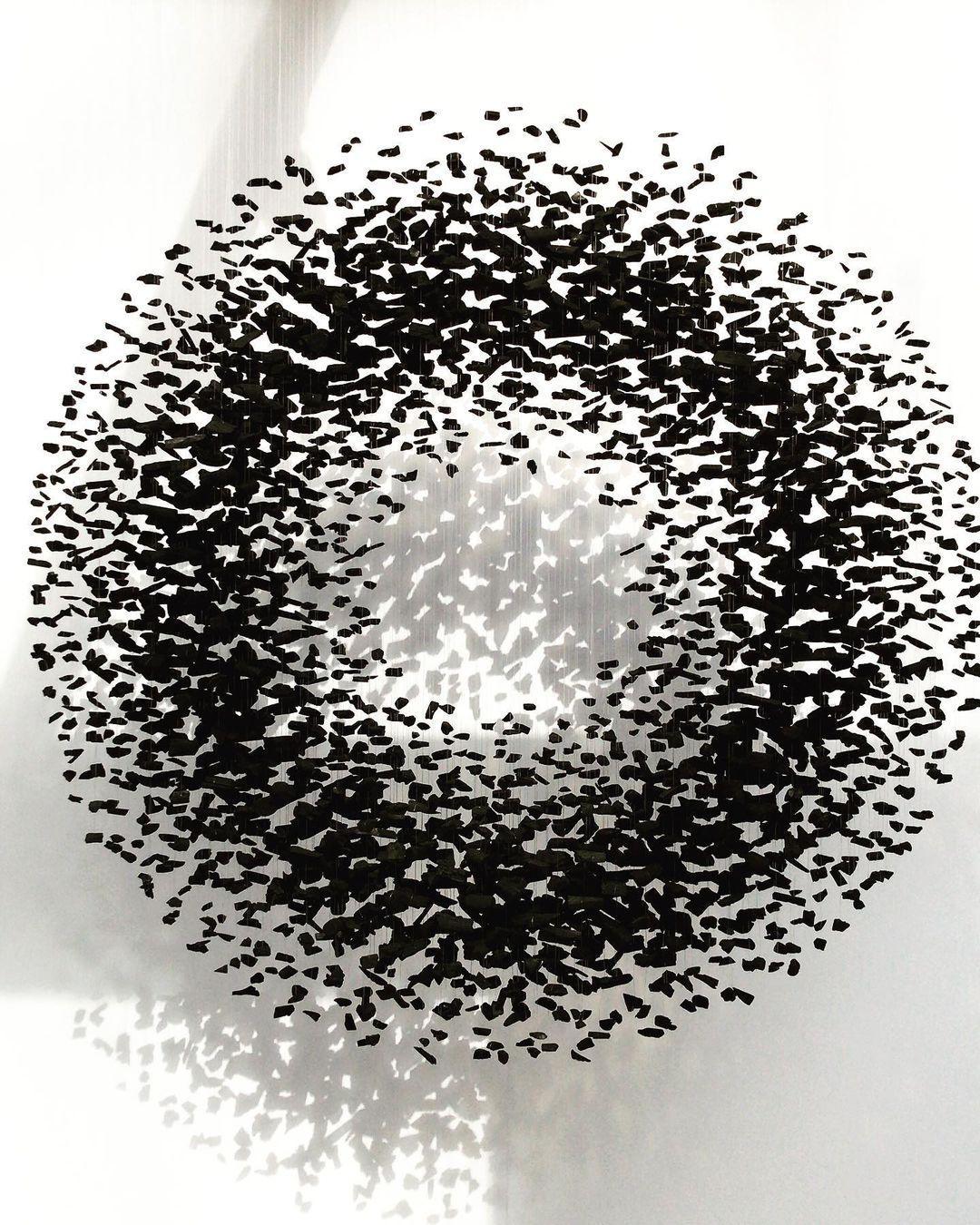 charcoal-chandeliers-g-to-l-anzaz--35