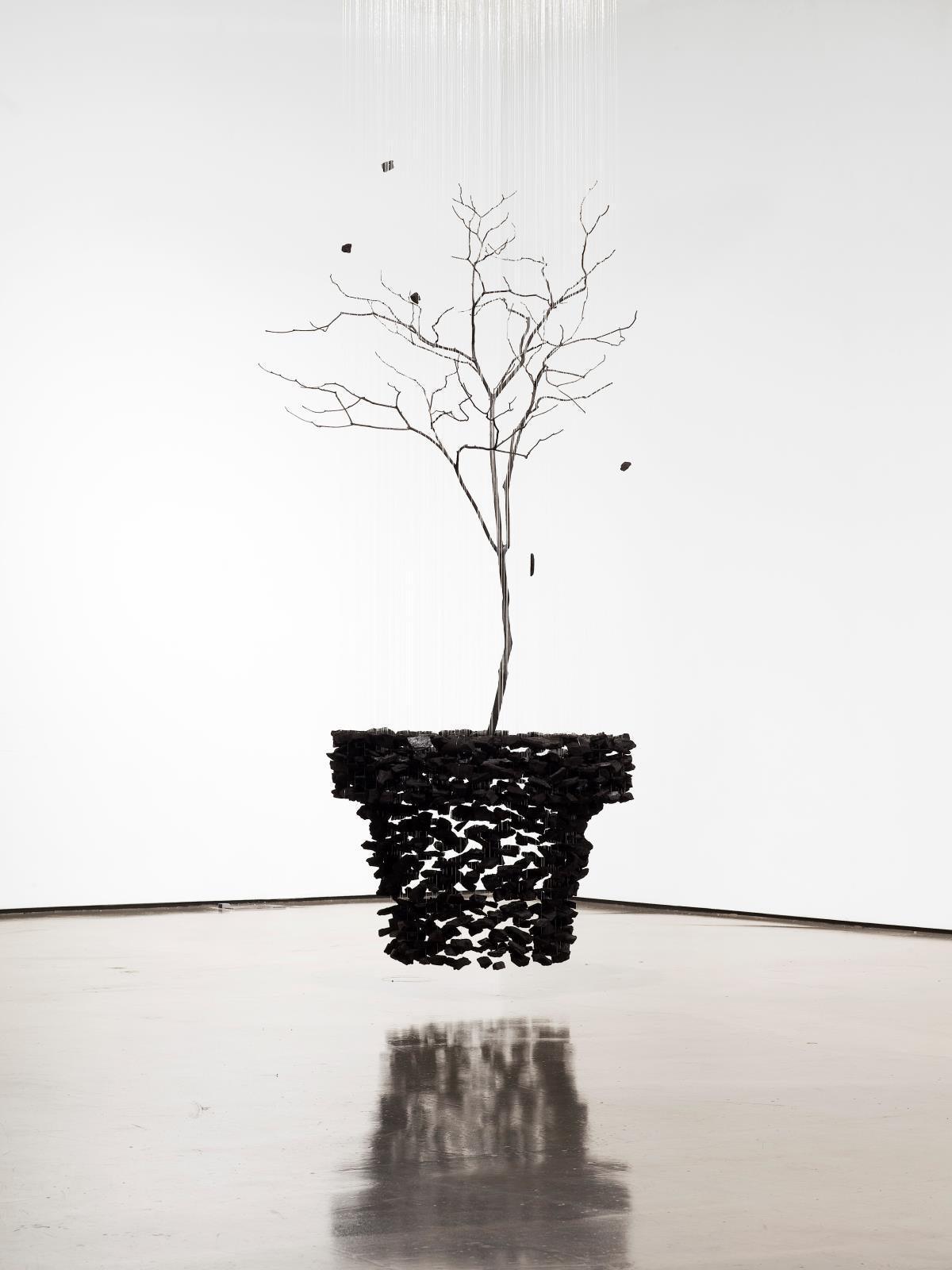 charcoal-chandeliers-s-to-z-anzaz--45