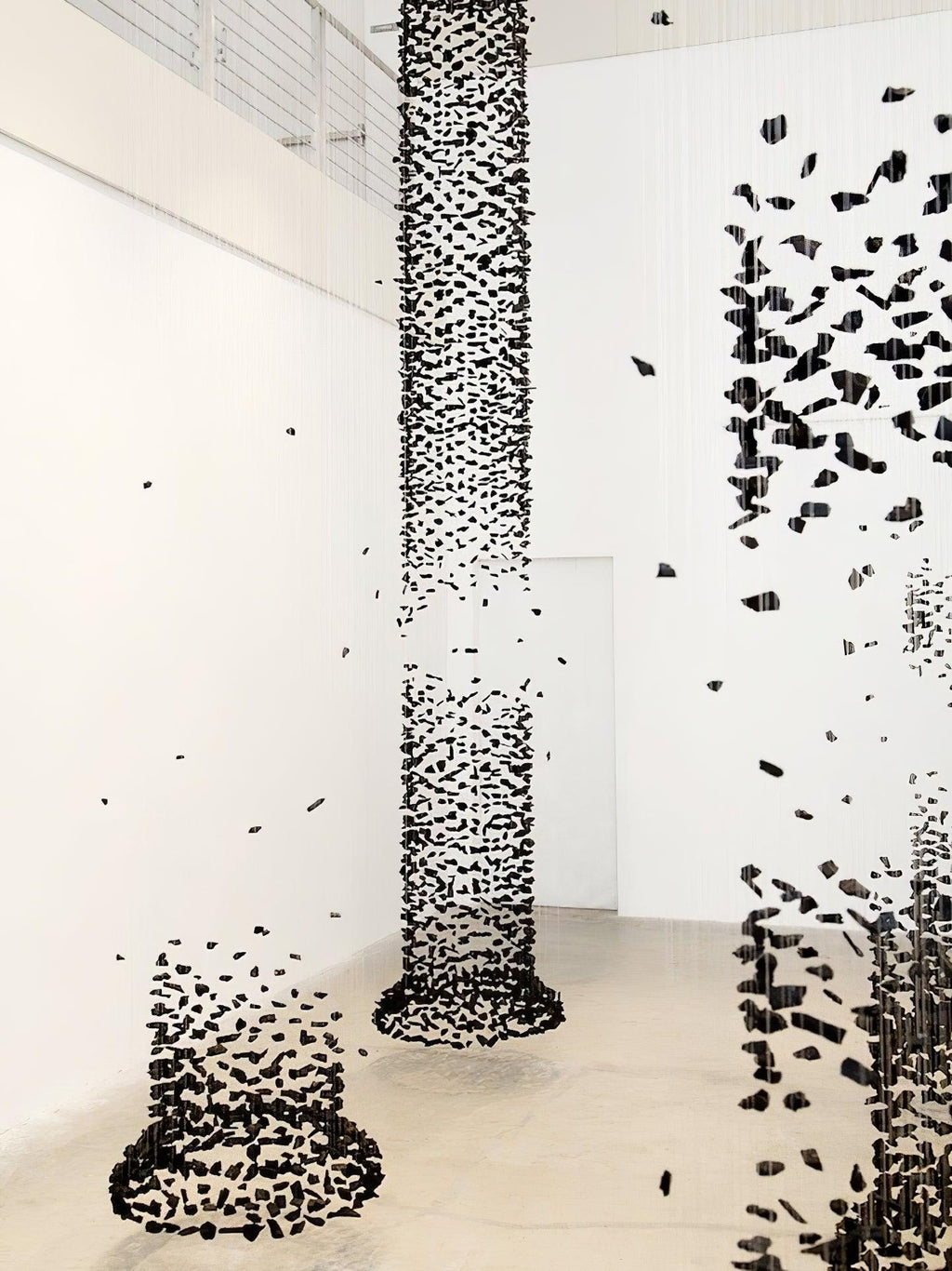 charcoal-chandeliers-anzaz--49