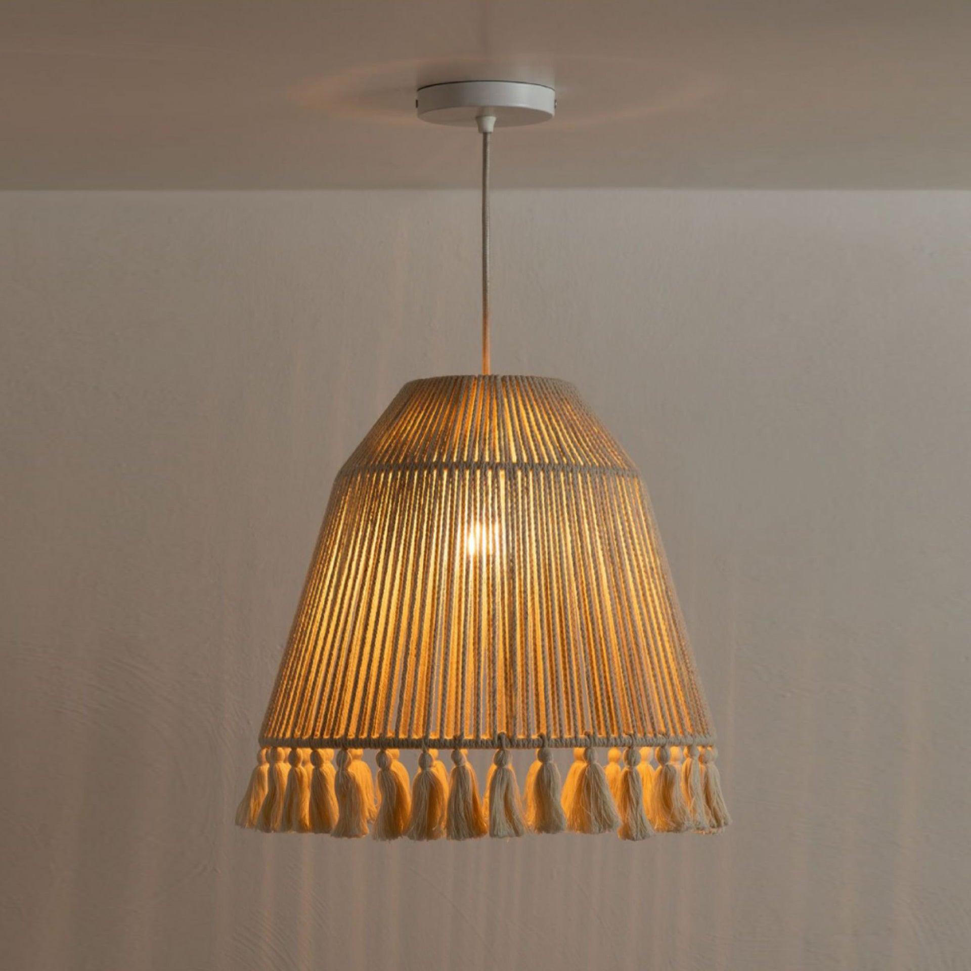 chase-tassel-pendant-light-anzaz--17
