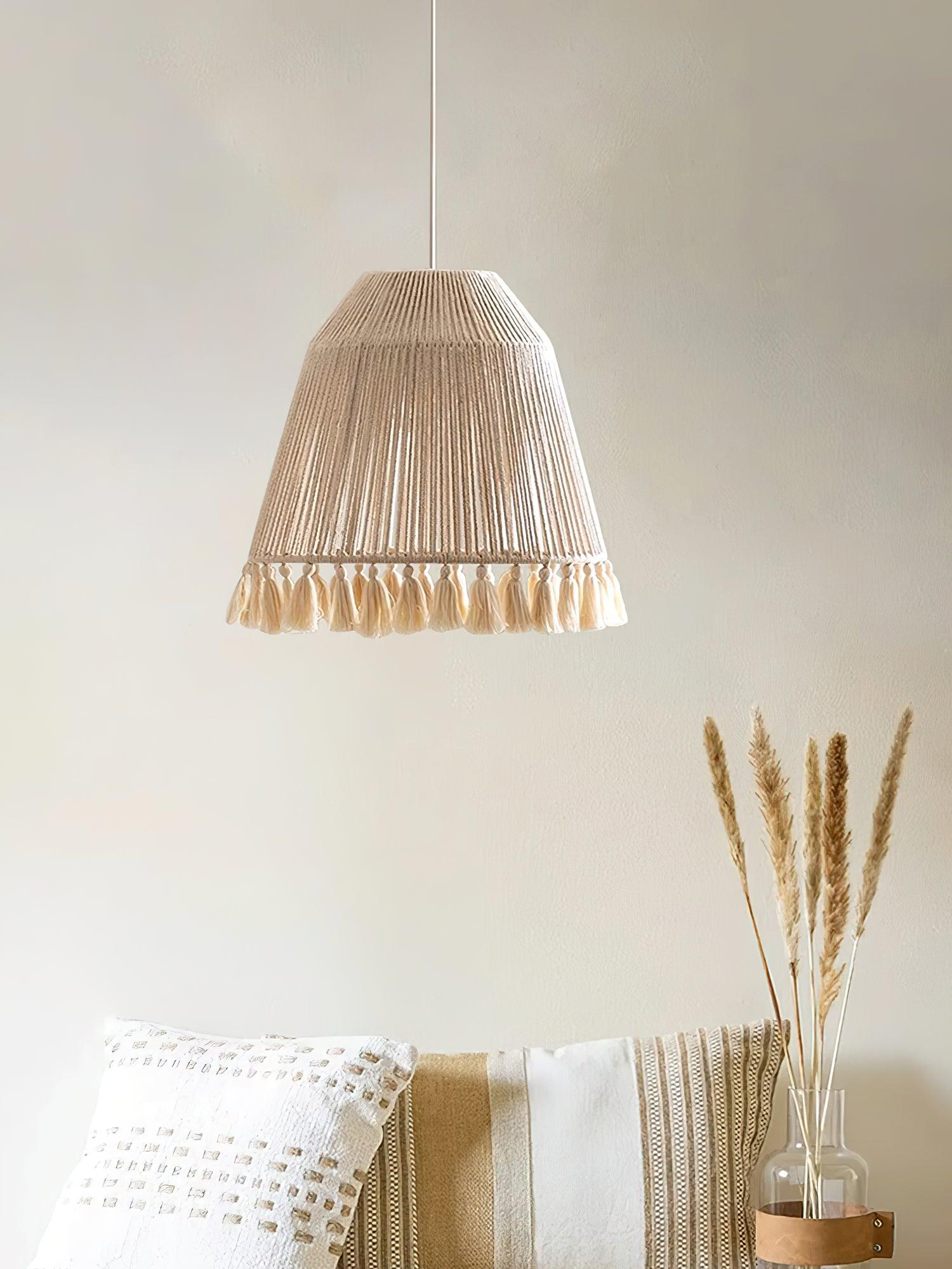 chase-tassel-pendant-light-anzaz--9