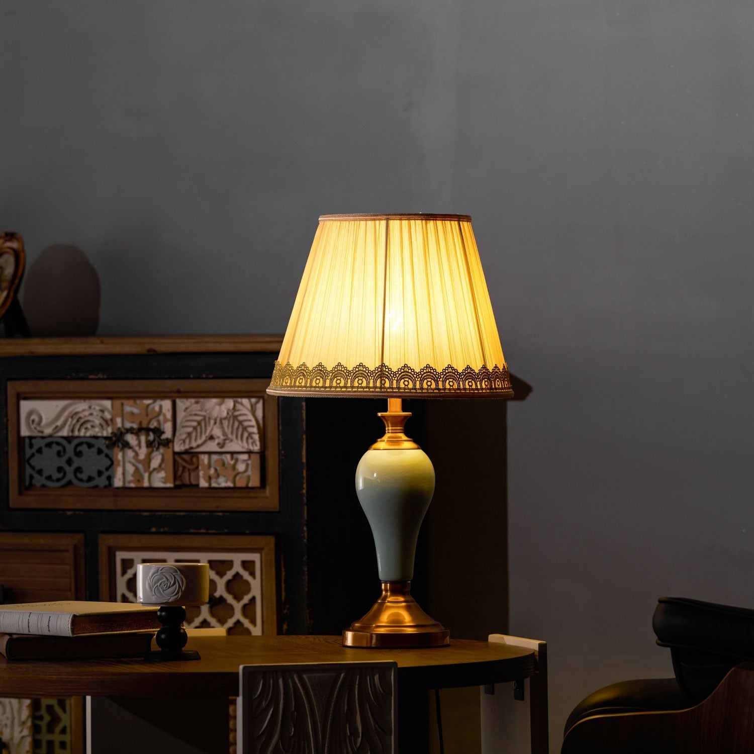 chaslyn-desk-lamp-anzaz--35