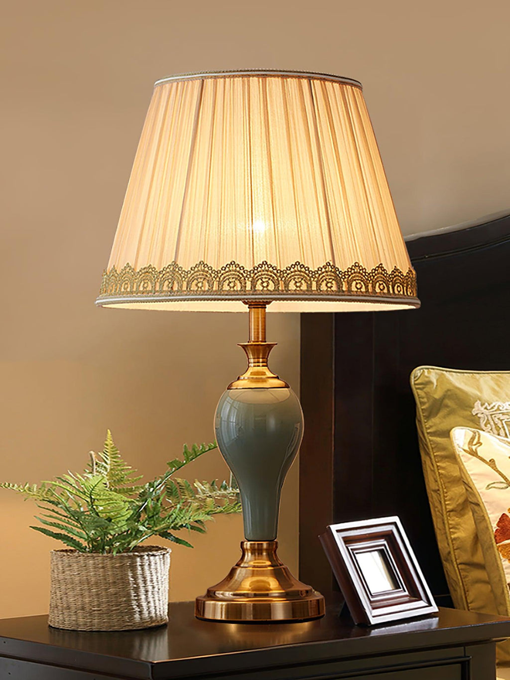 chaslyn-desk-lamp-anzaz--16