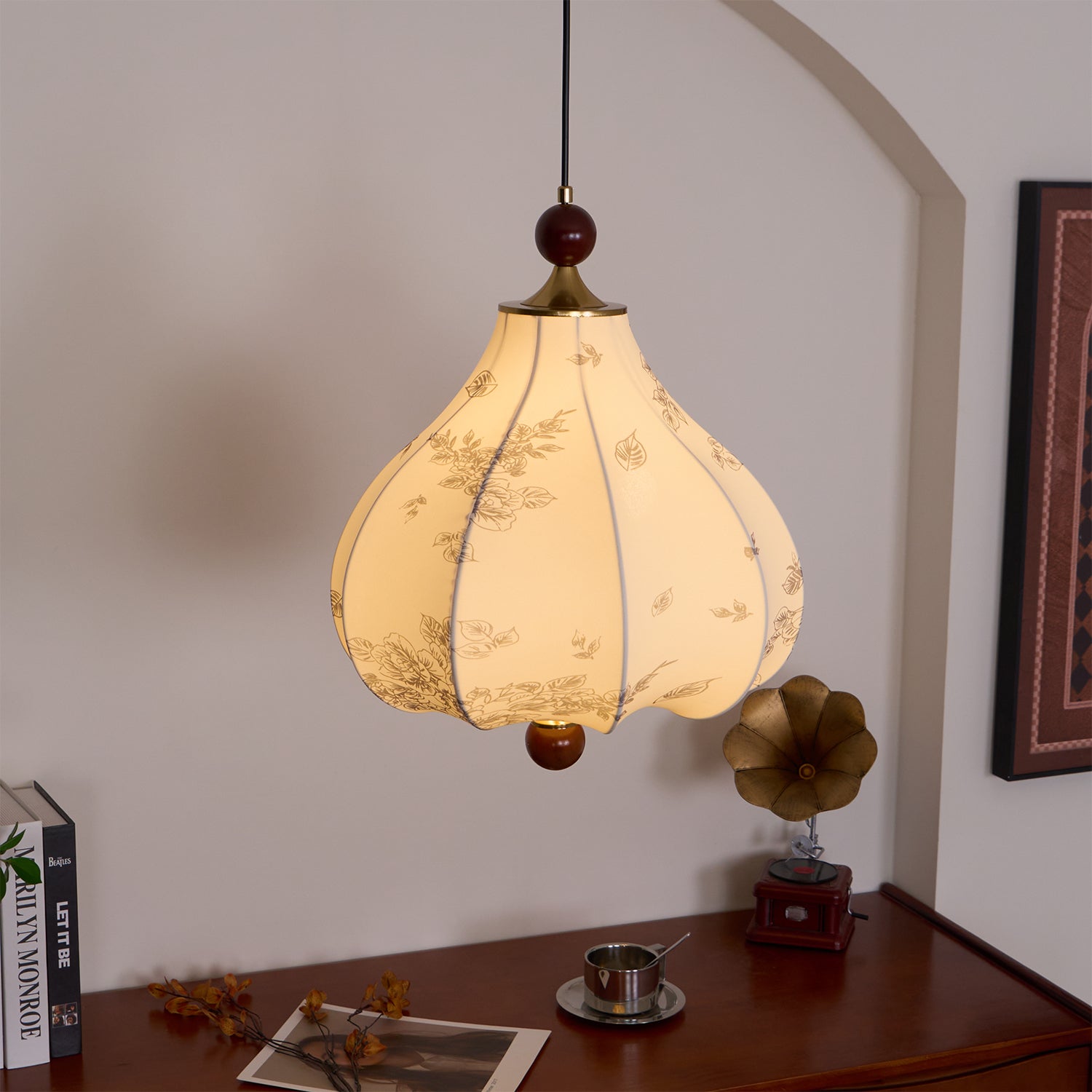 chestnut-bloom-pendant-lamp-anzaz-Gold & White-3
