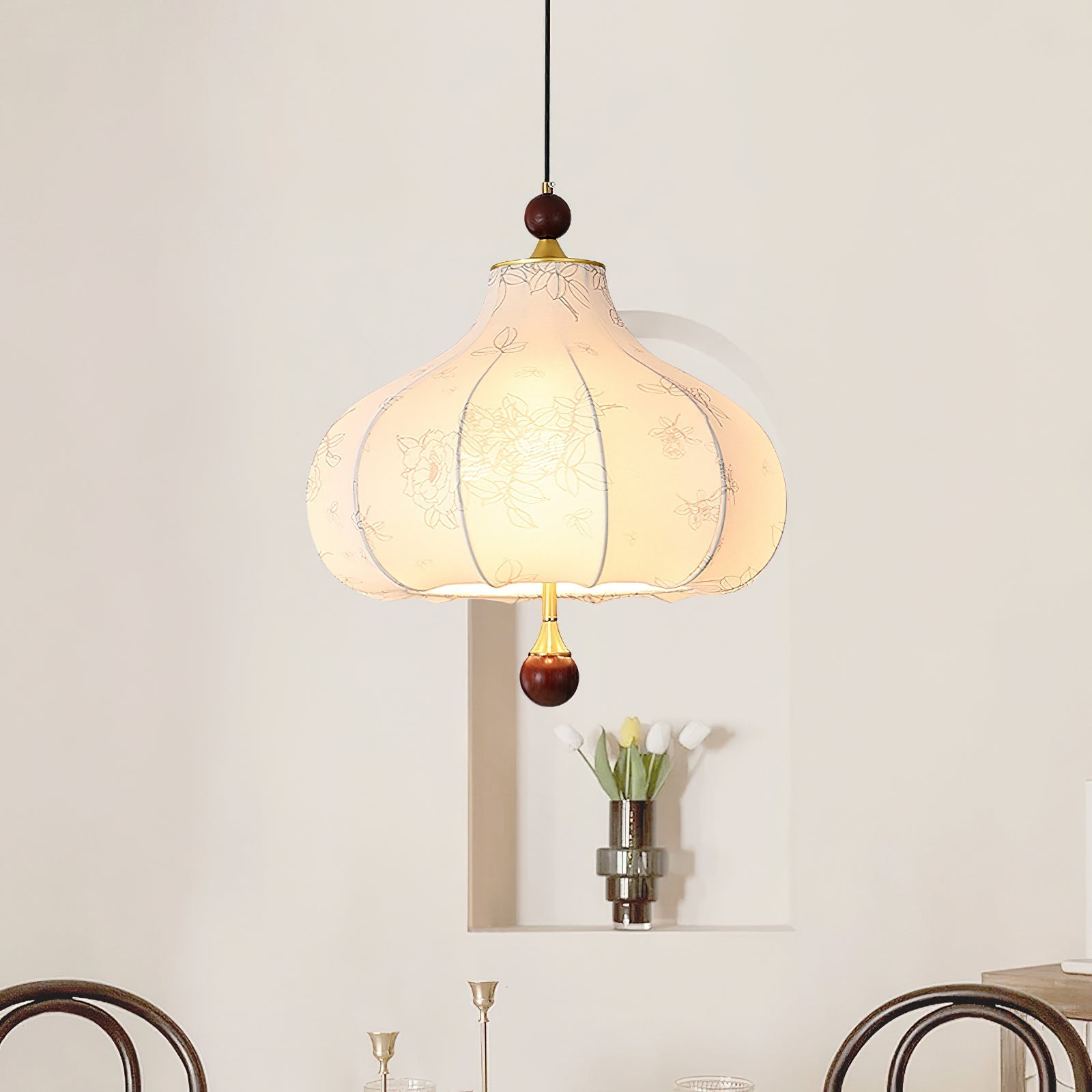 chestnut-bloom-pendant-lamp-anzaz-Gold & White-2