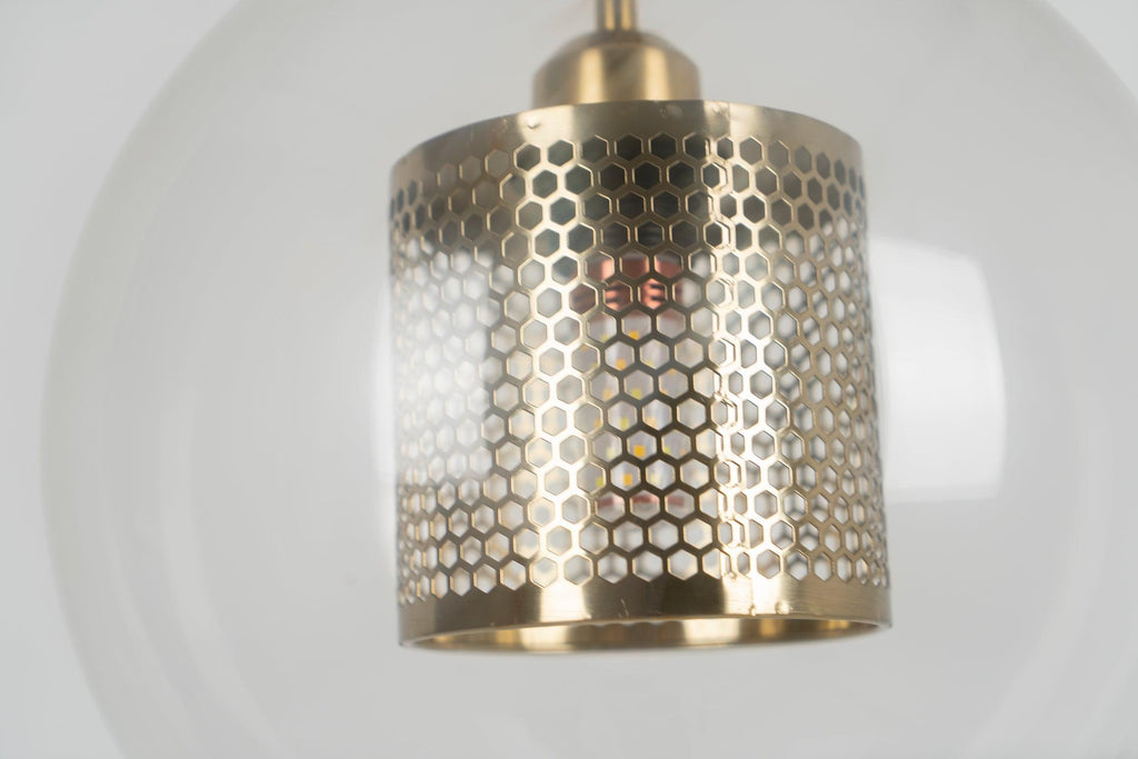 chiswick-glass-pendant-light-anzaz--52
