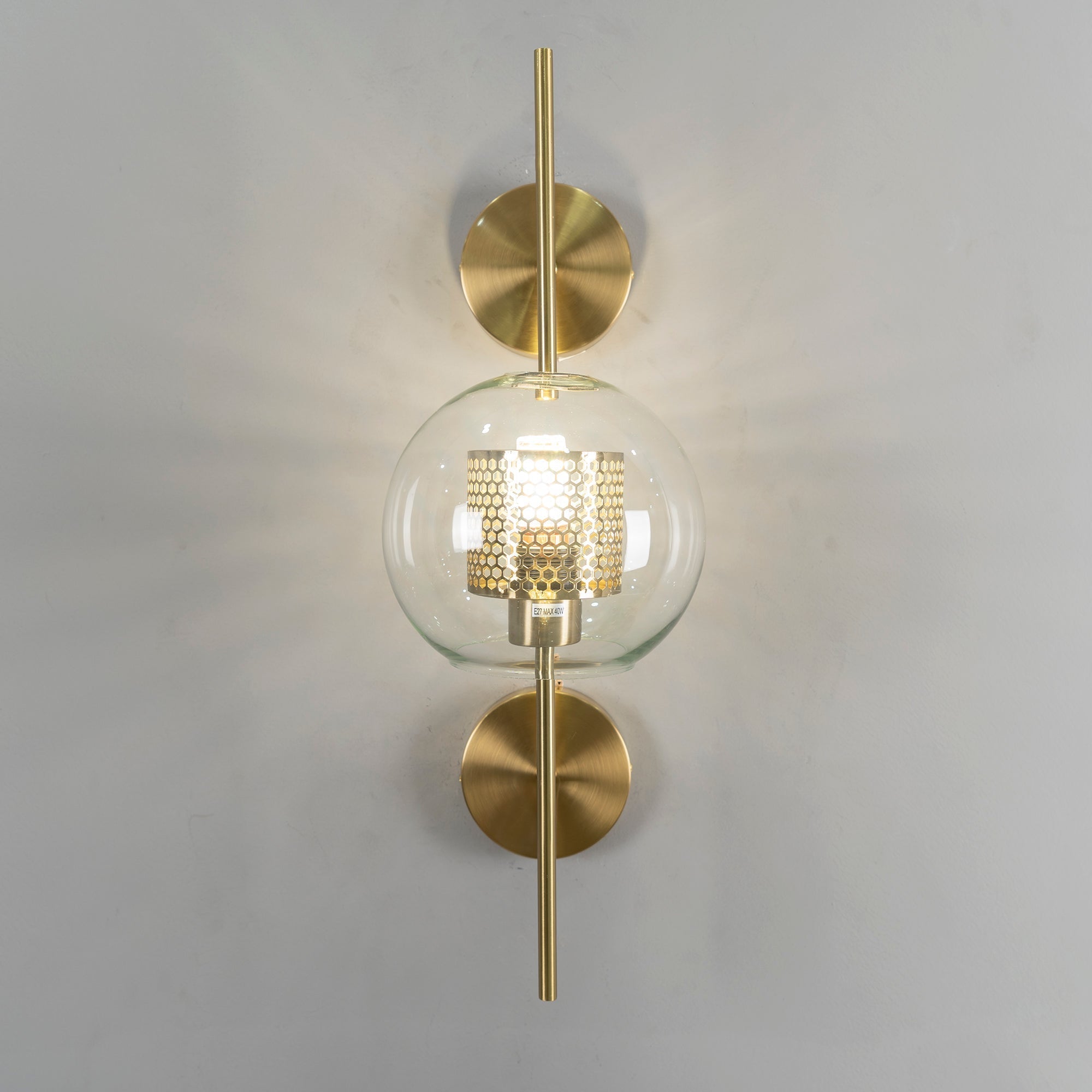 chiswick-glass-wall-light-anzaz--122