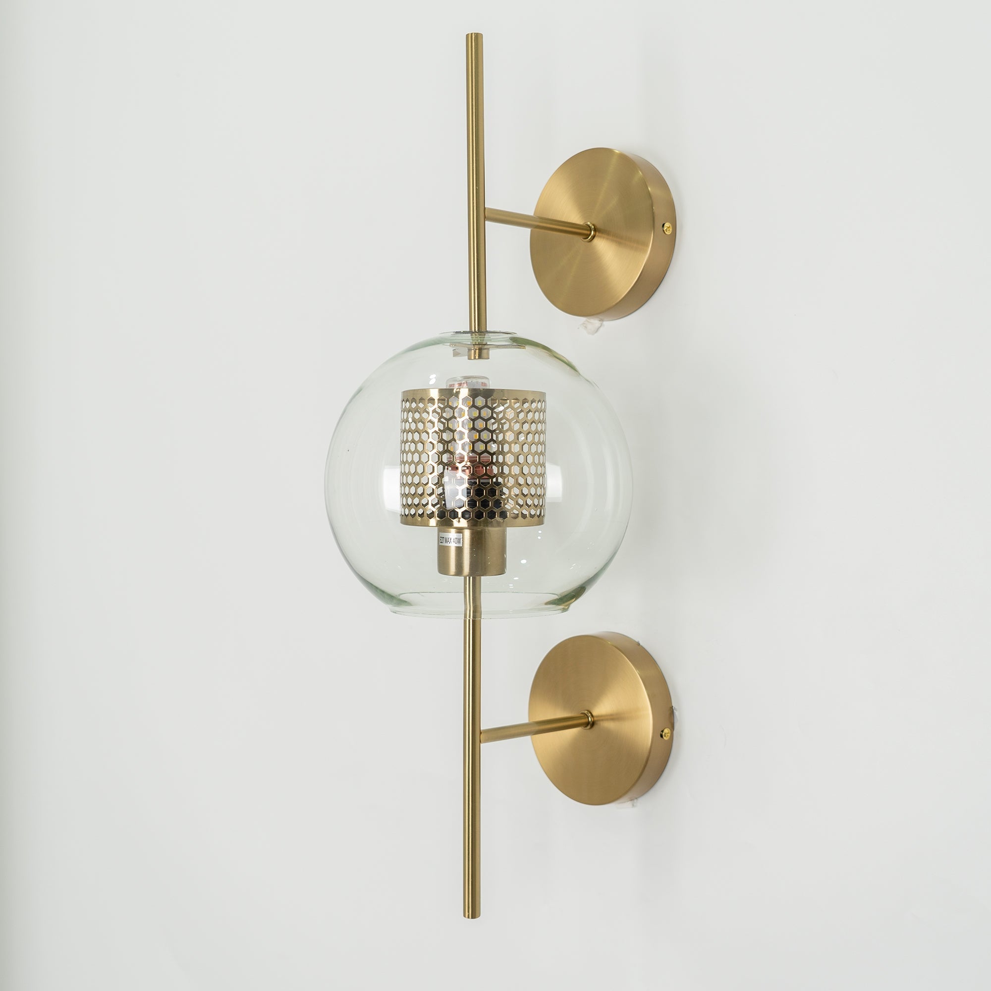 chiswick-glass-wall-light-anzaz--93