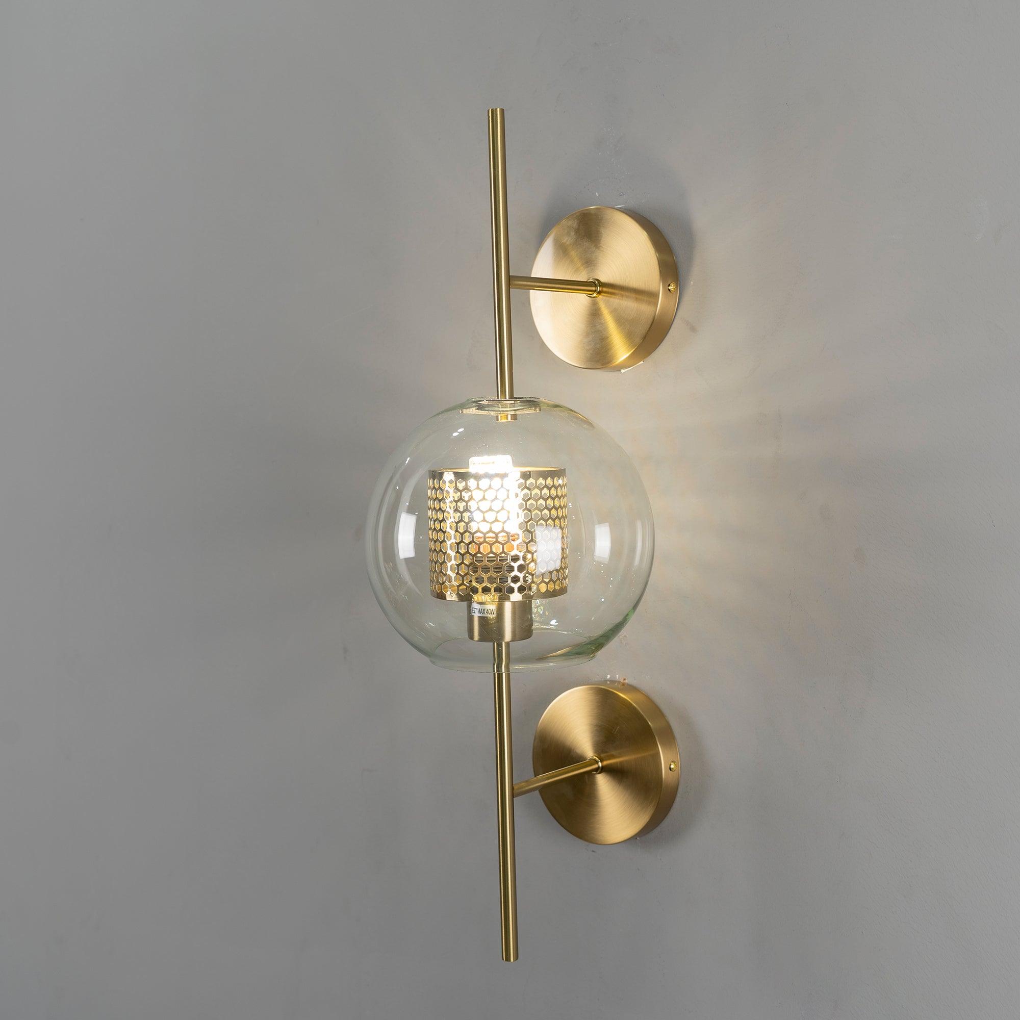 chiswick-glass-wall-light-anzaz--56