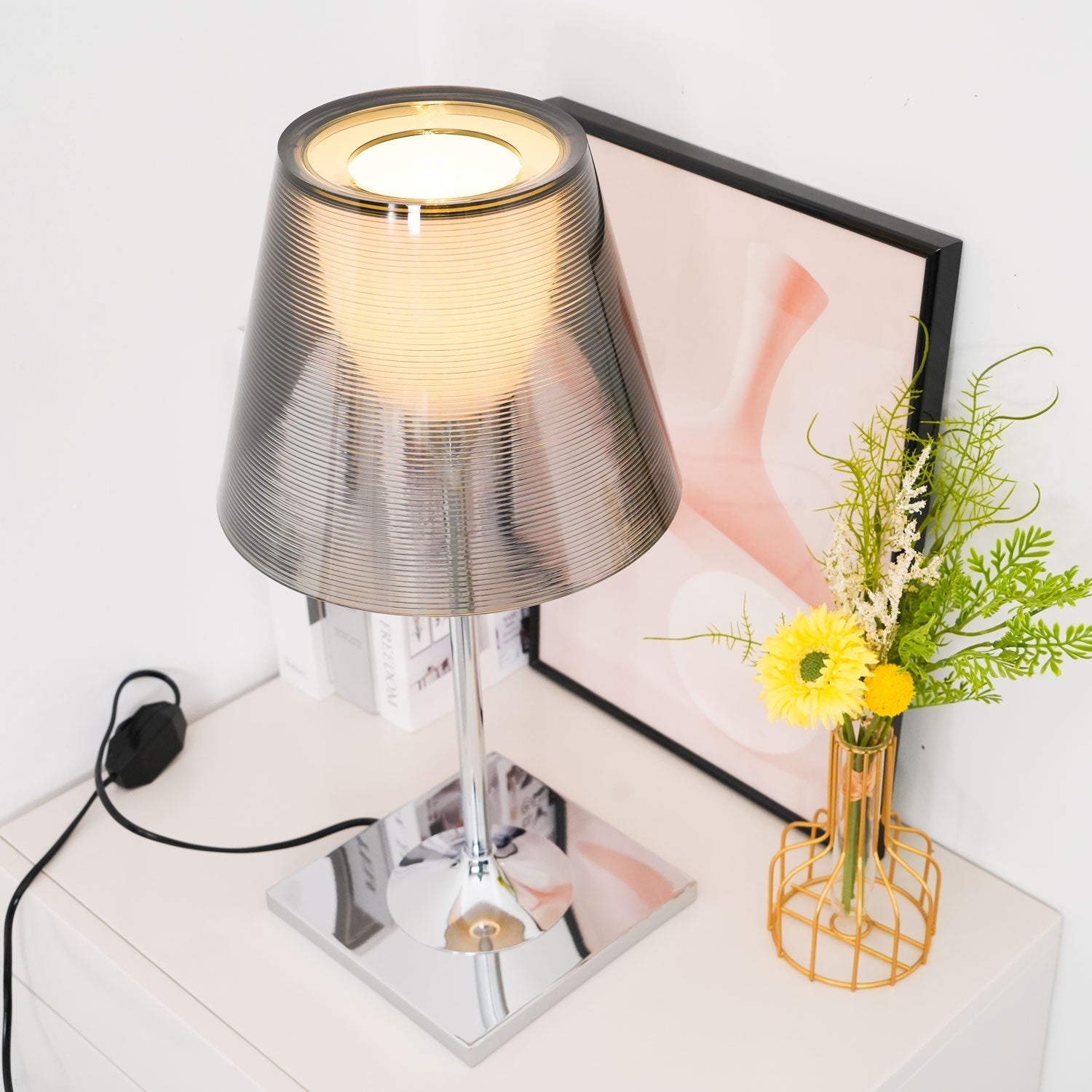 chrome-prism-table-lamp-anzaz--39