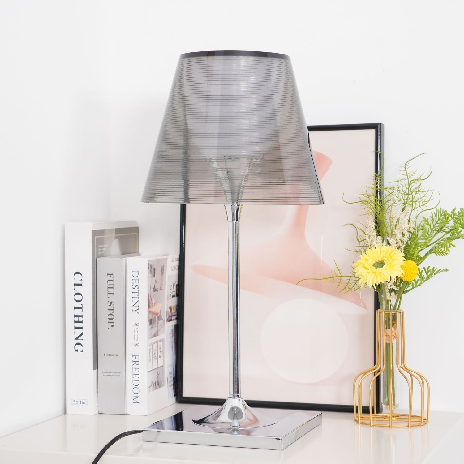chrome-prism-table-lamp-anzaz--33