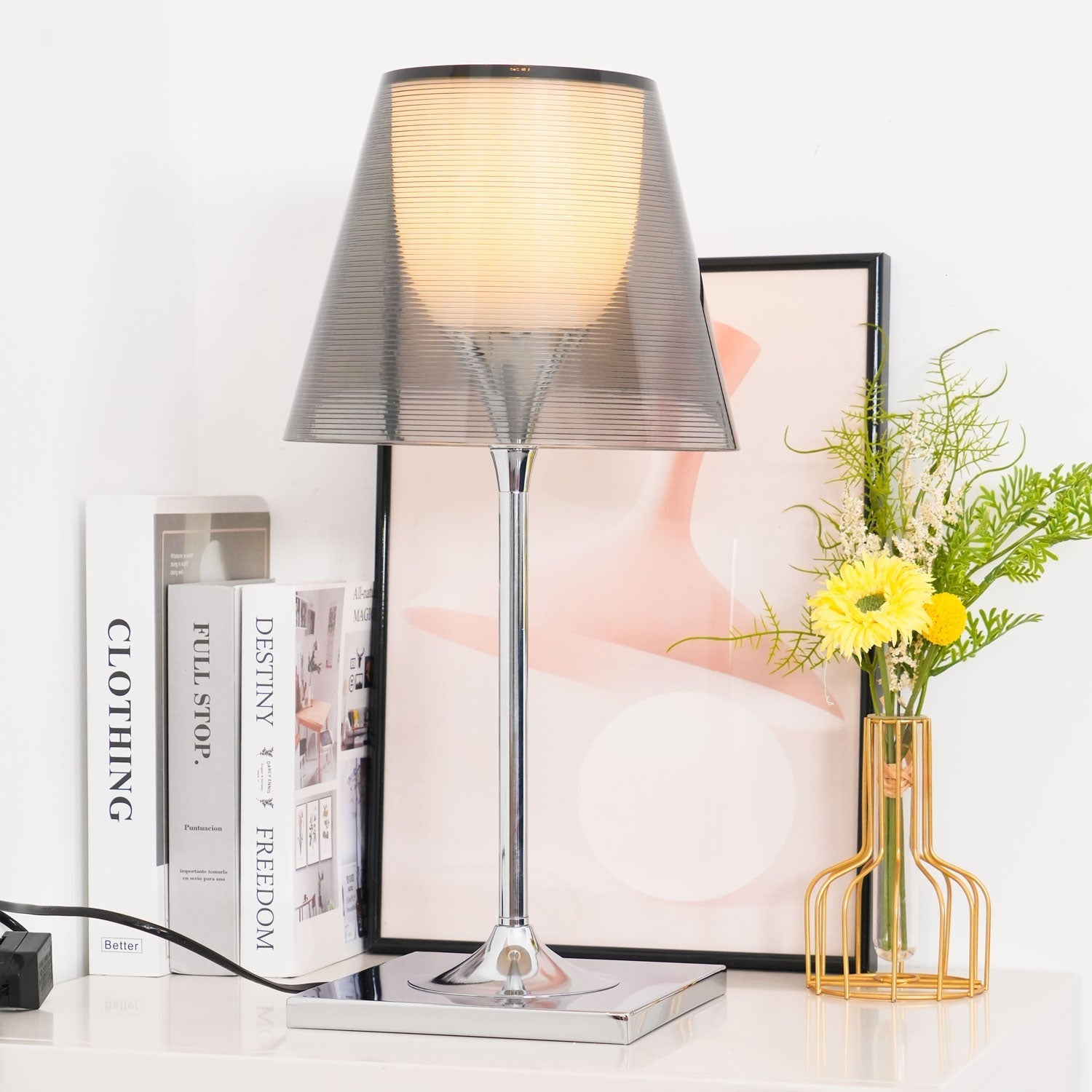 chrome-prism-table-lamp-anzaz-Clear-4