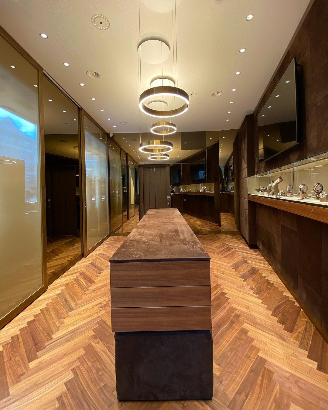 circular-chandelier-anzaz--105