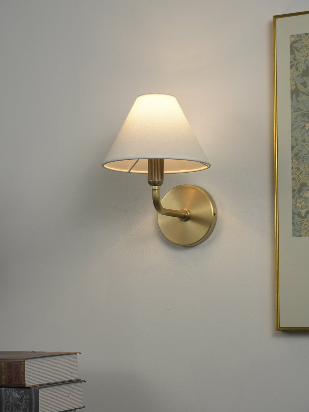 clara-brass-wall-sconce-anzaz--4